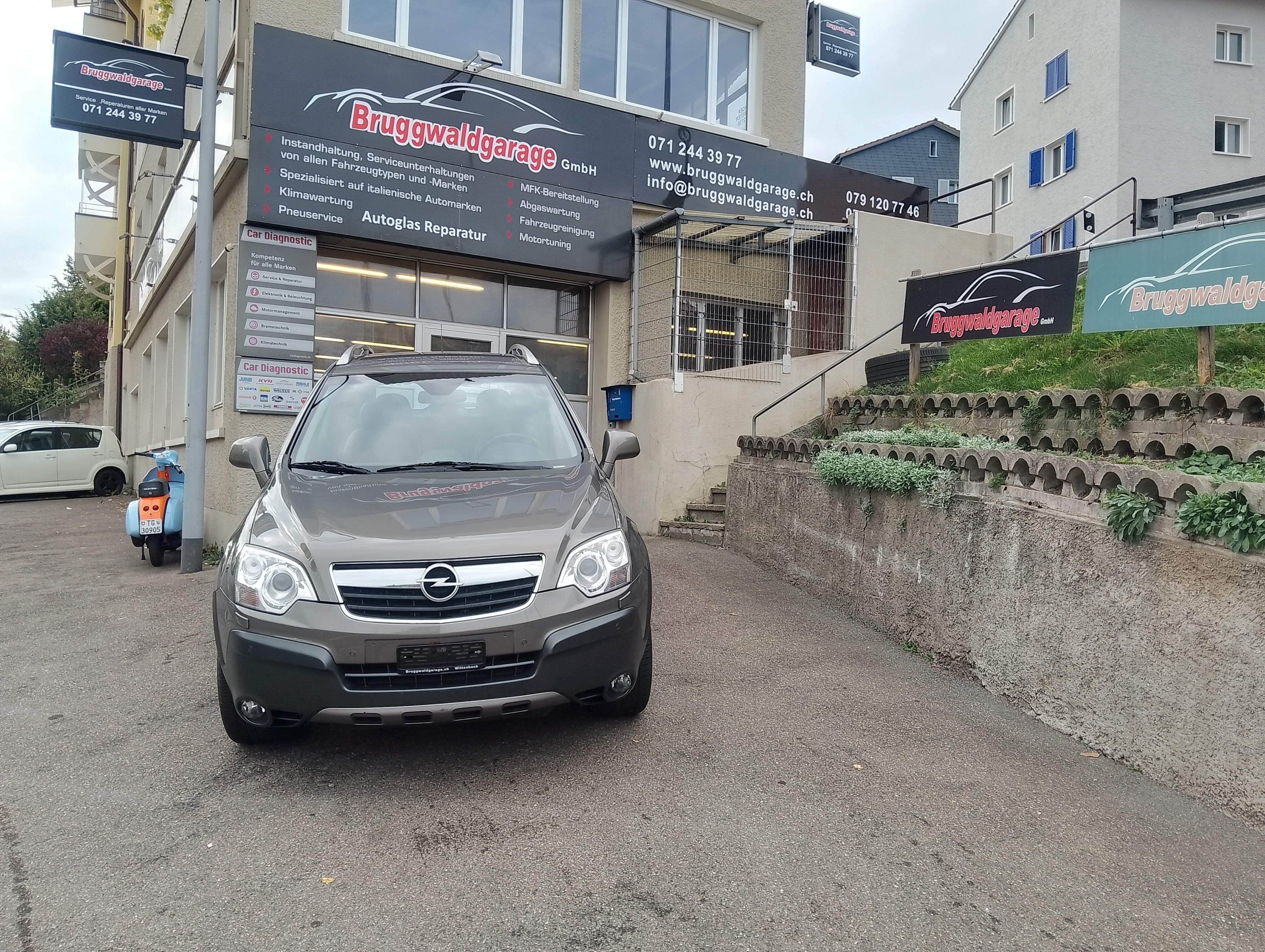 Car photo