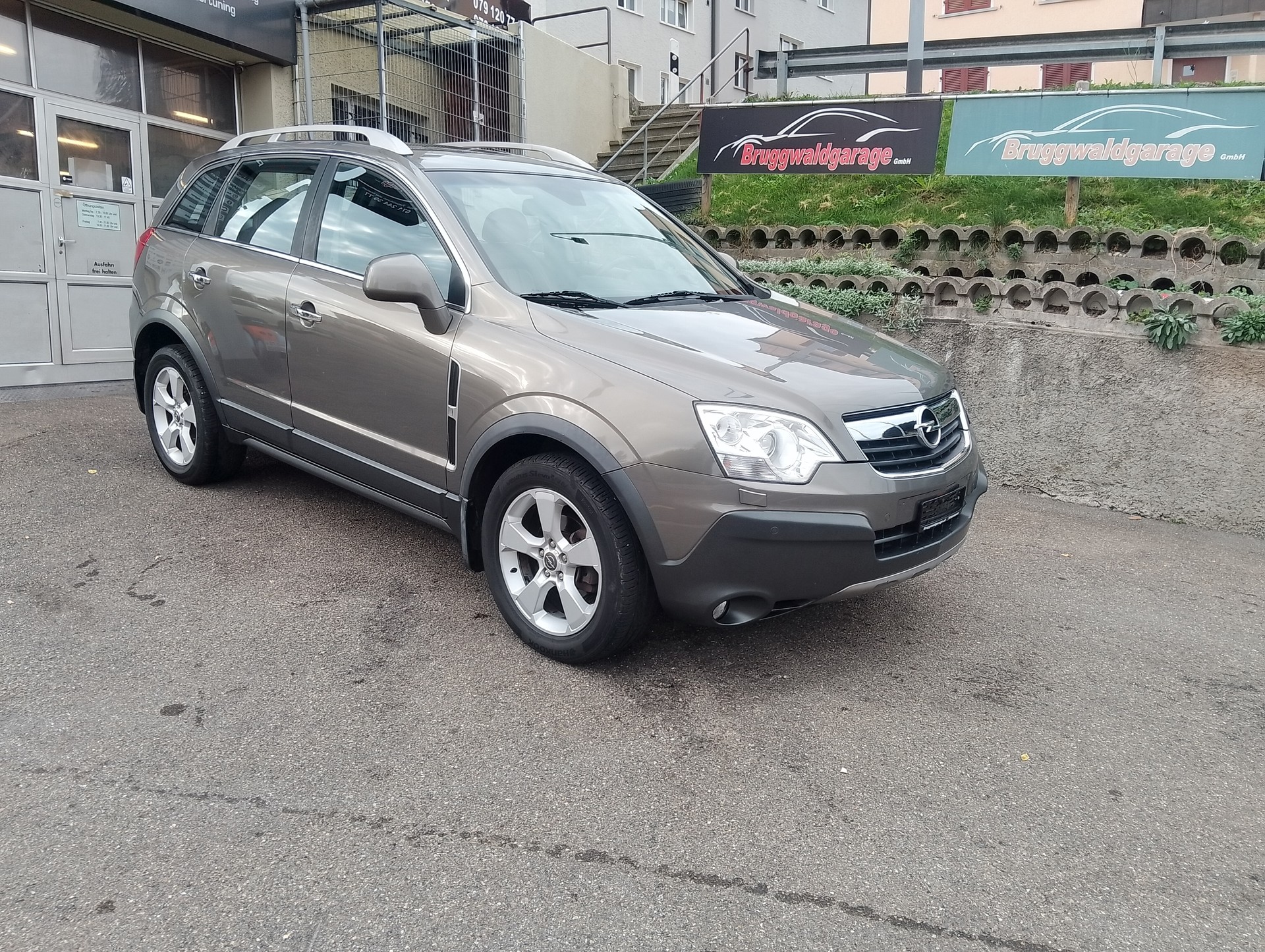 OPEL Antara 3.2 V6 Cosmo 4WD Automatic-image-5