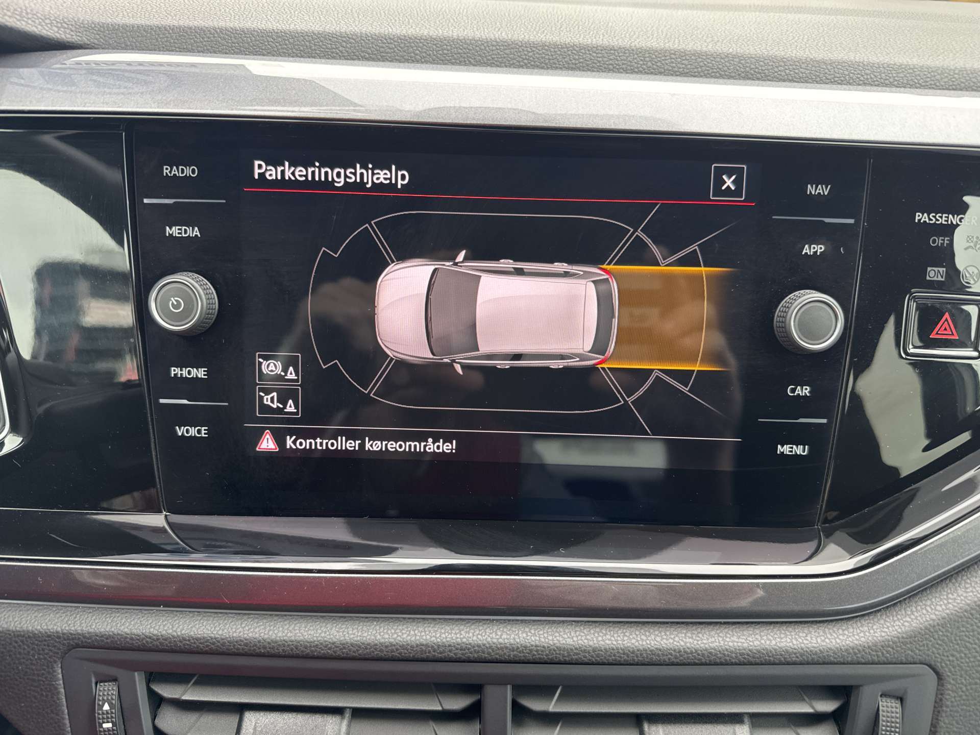 VW Polo 2.0 TSi GTi 207PS DSG-Automat-image-9