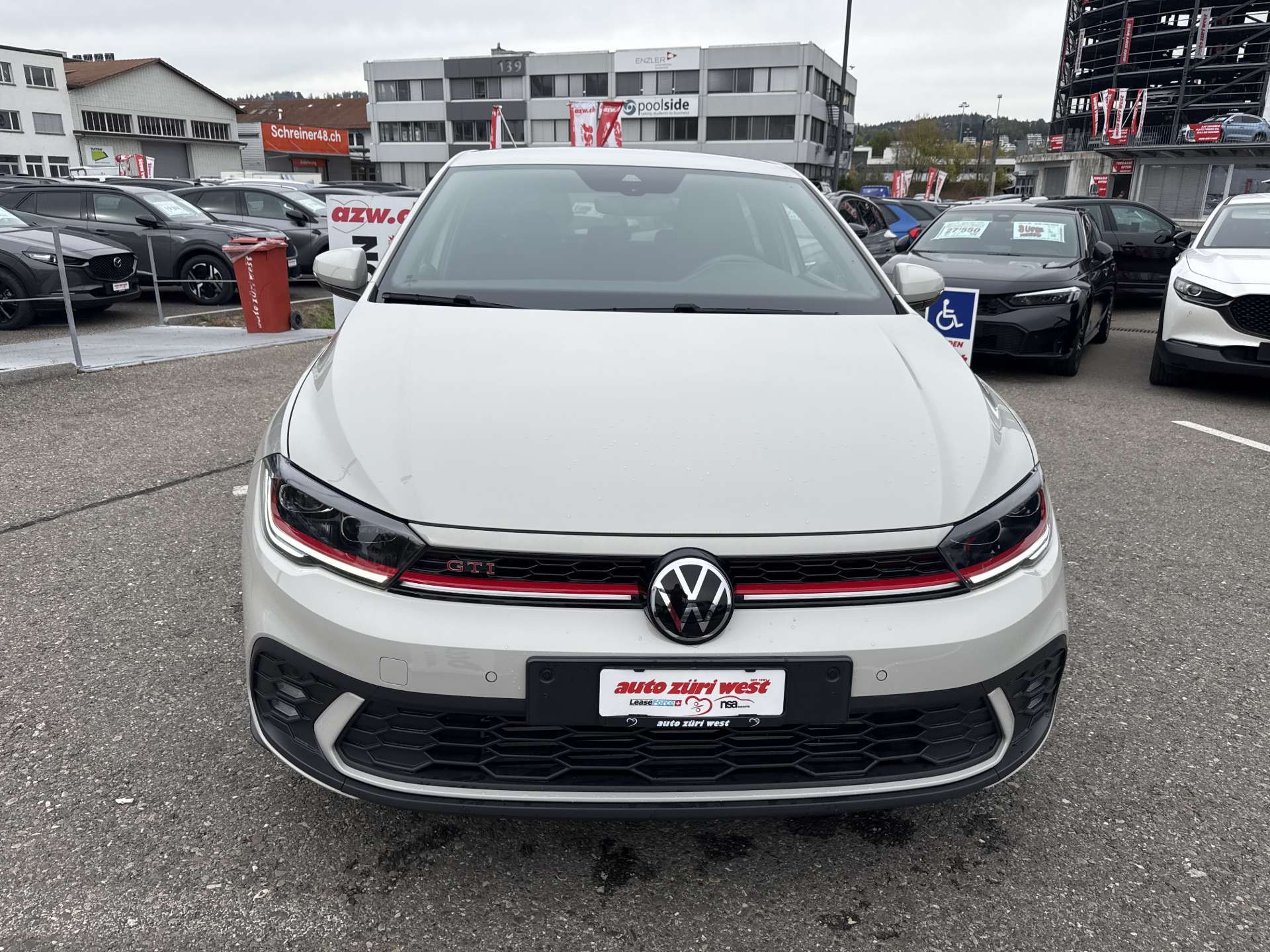 VW Polo 2.0 TSi GTi 207PS DSG-Automat-image-13