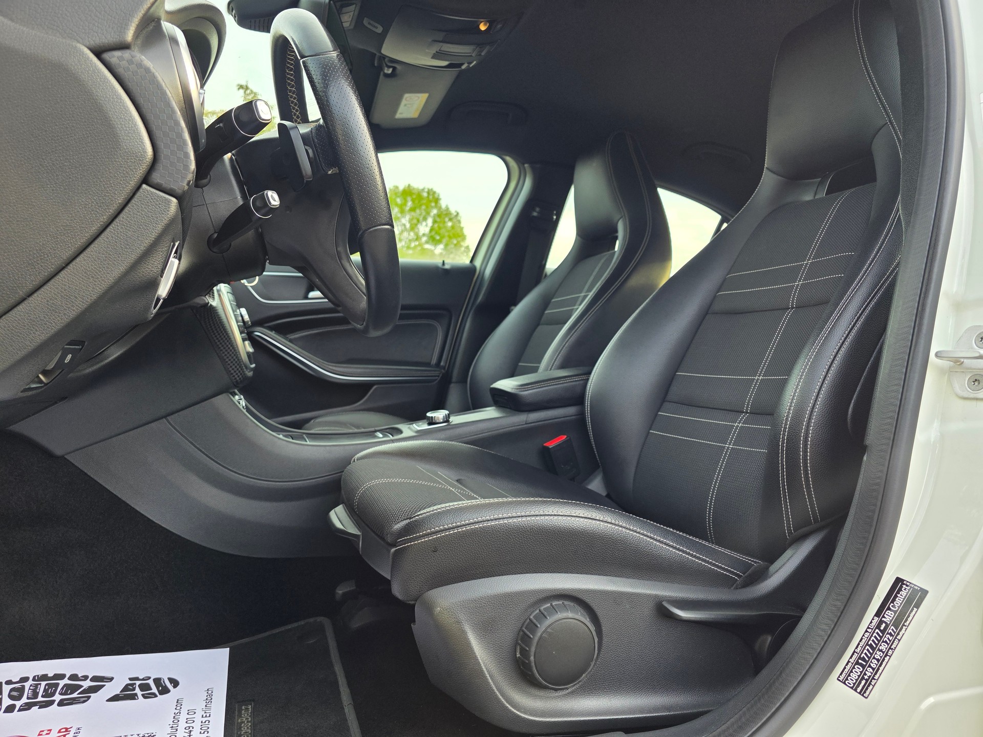 MERCEDES-BENZ A 180 Urban 7G-DCT (Hagelschaden)-image-9