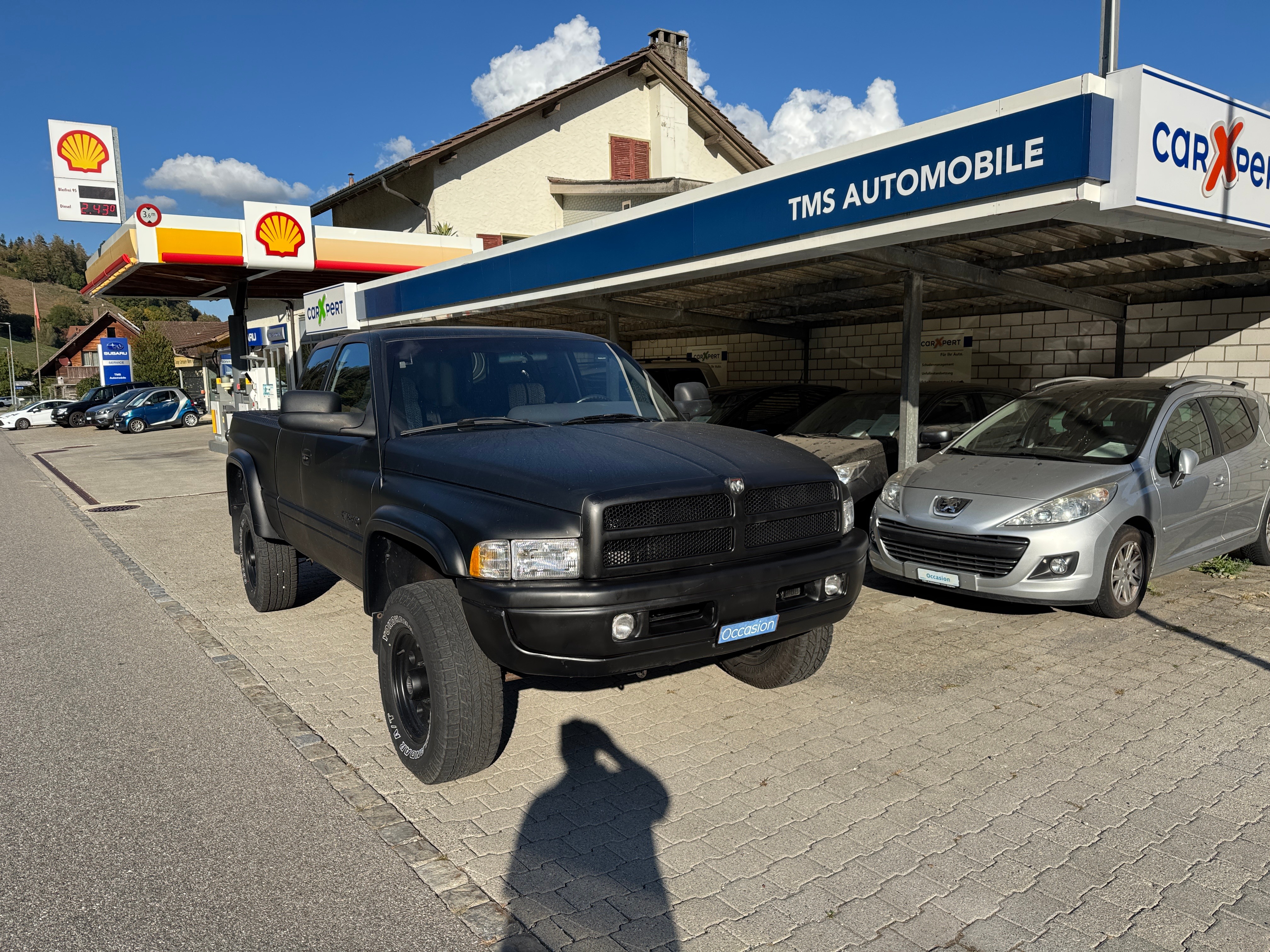 Car photo