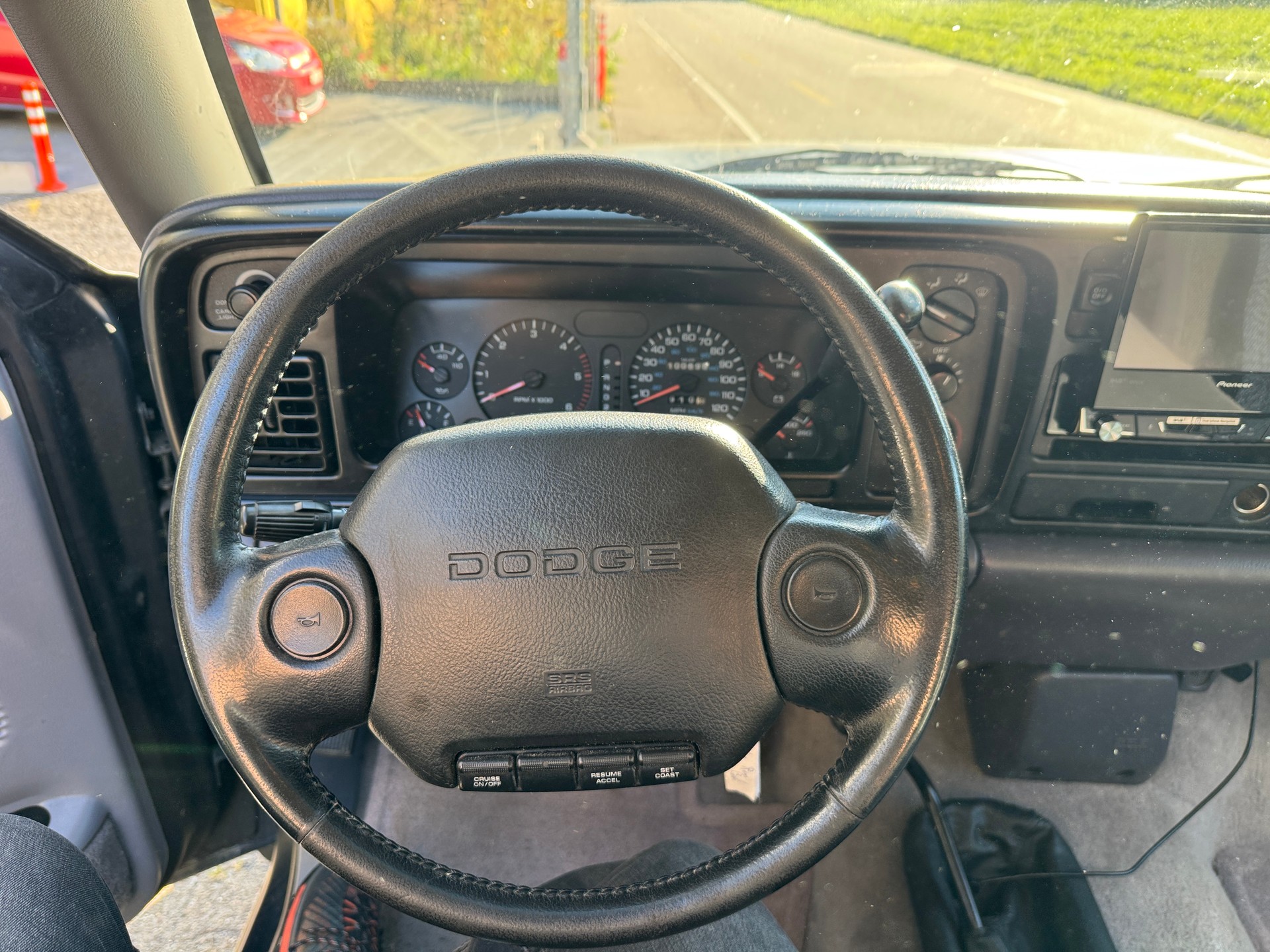 DODGE 2500 V10 Magnum-image-8