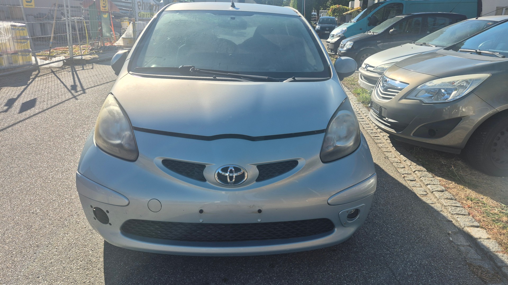 TOYOTA Aygo 1.0 Linea Terra-image-2