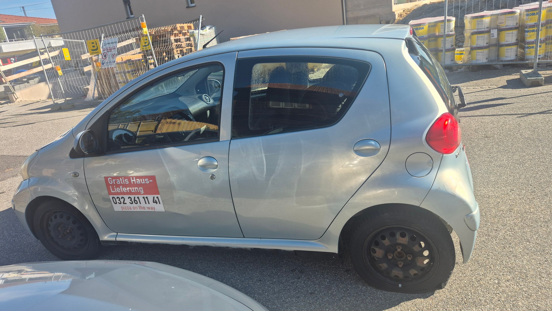 TOYOTA Aygo 1.0 Linea Terra-image-8