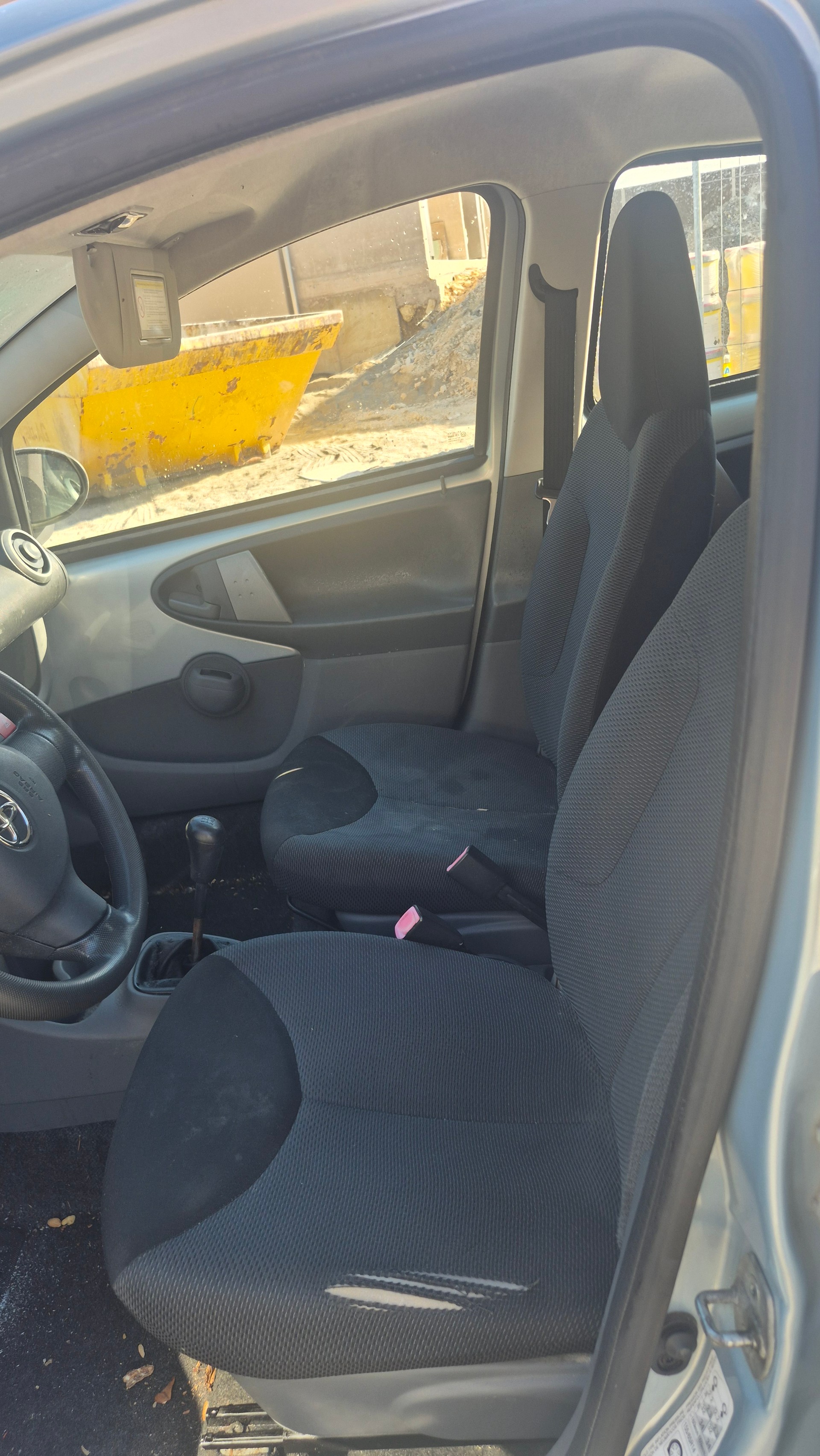 TOYOTA Aygo 1.0 Linea Terra-image-9