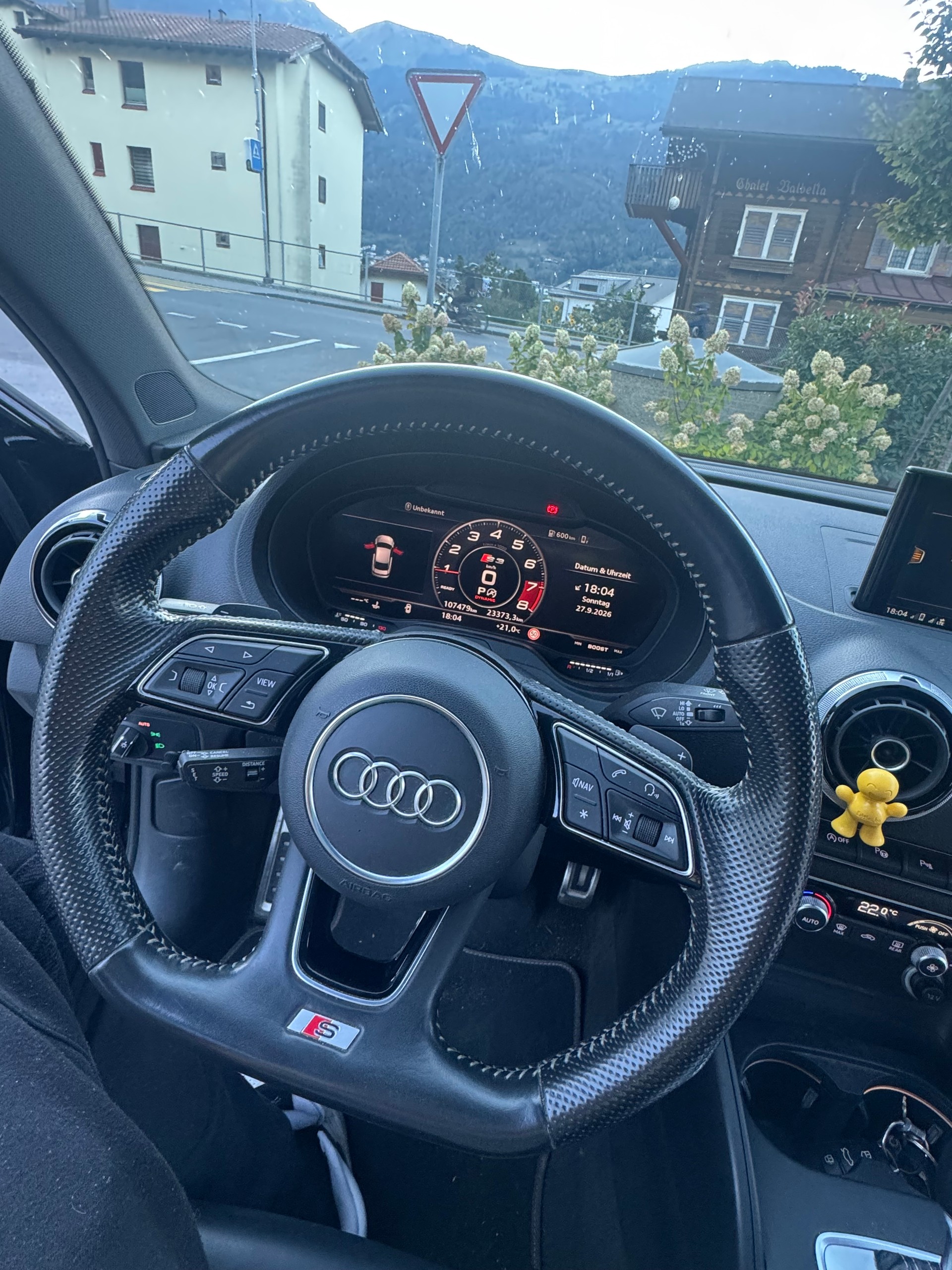 AUDI 2.0 T FSI quattro S-Tronic-image-4