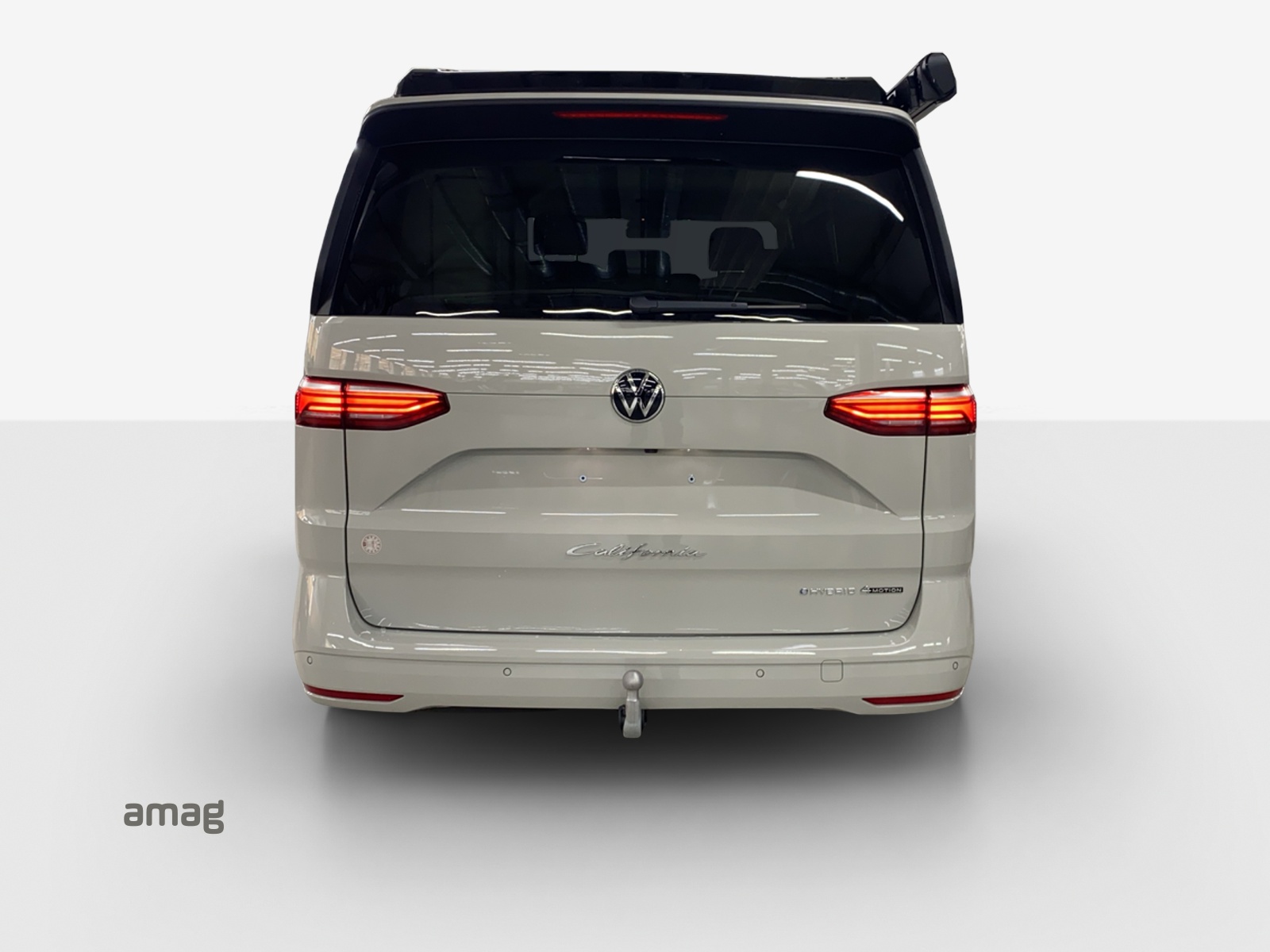 VW California eHybrid Beach Ocean 4Motion-image-3