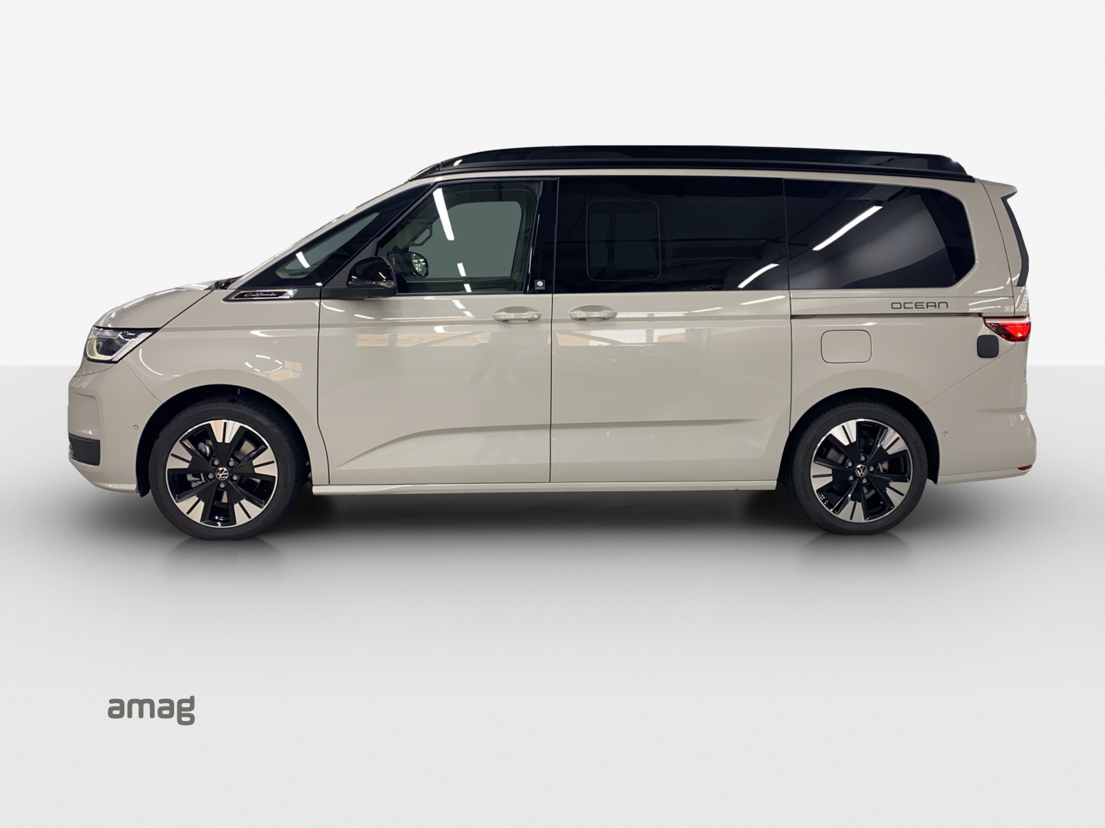 VW California eHybrid Beach Ocean 4Motion-image-1
