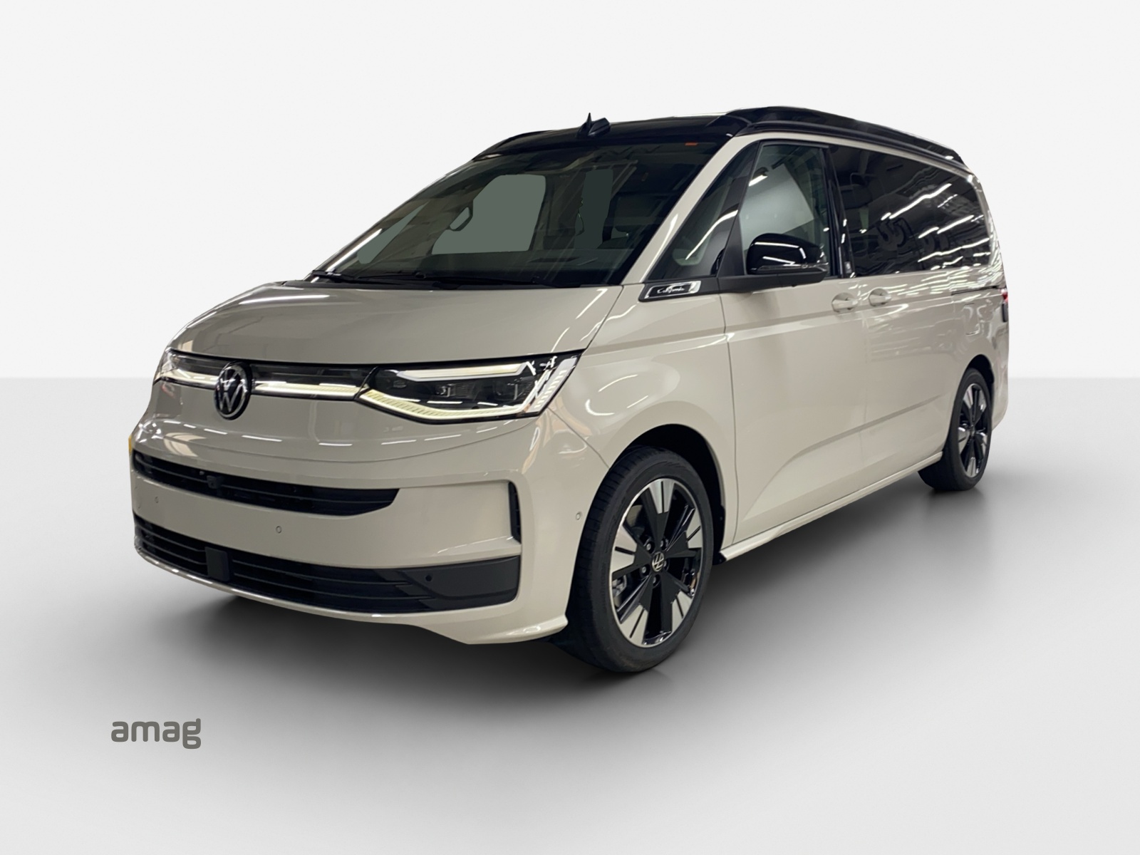 VW California eHybrid Beach Ocean 4Motion-image-0