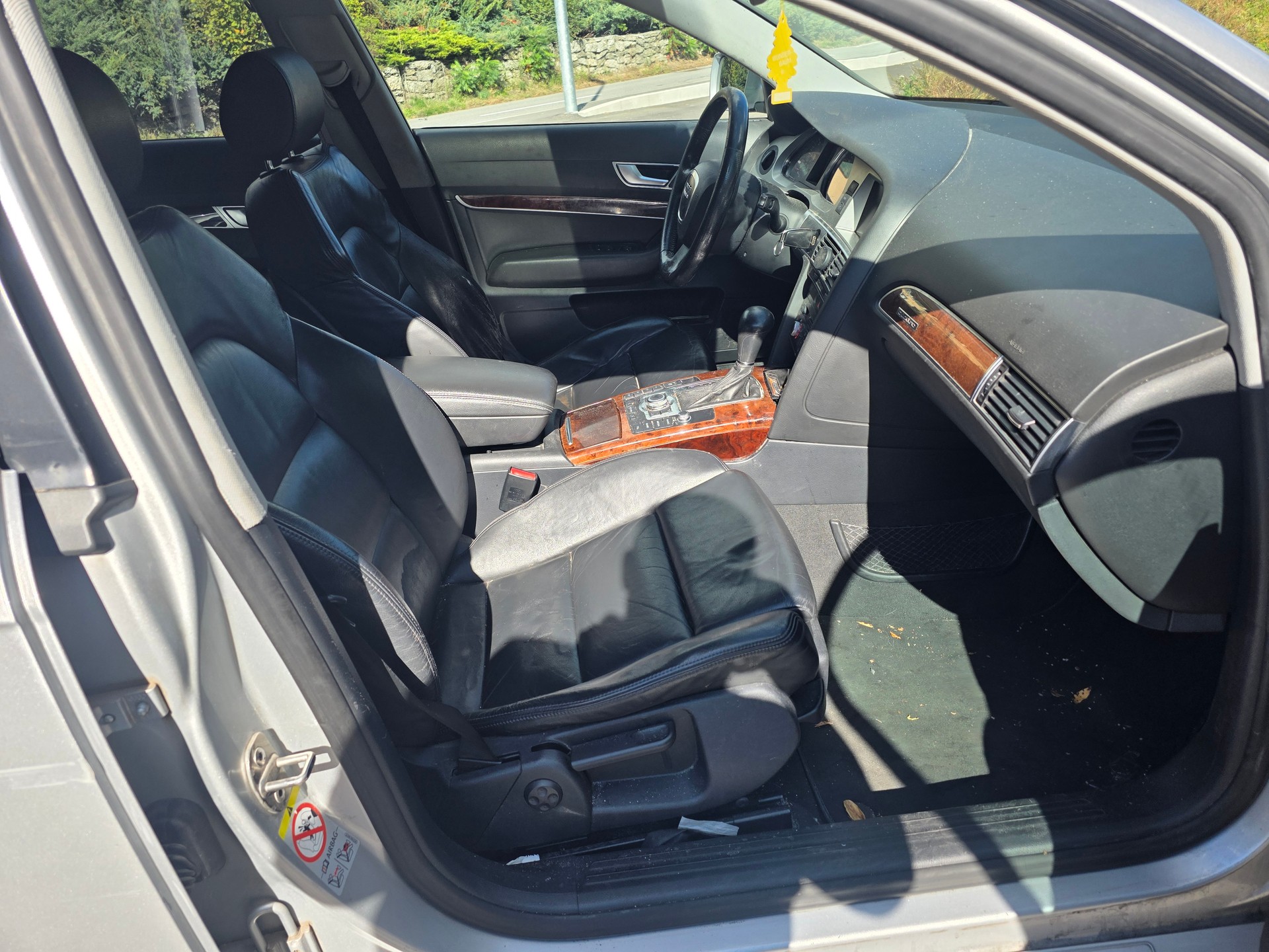 AUDI A6 allroad 3.0 TDI quattro-image-9