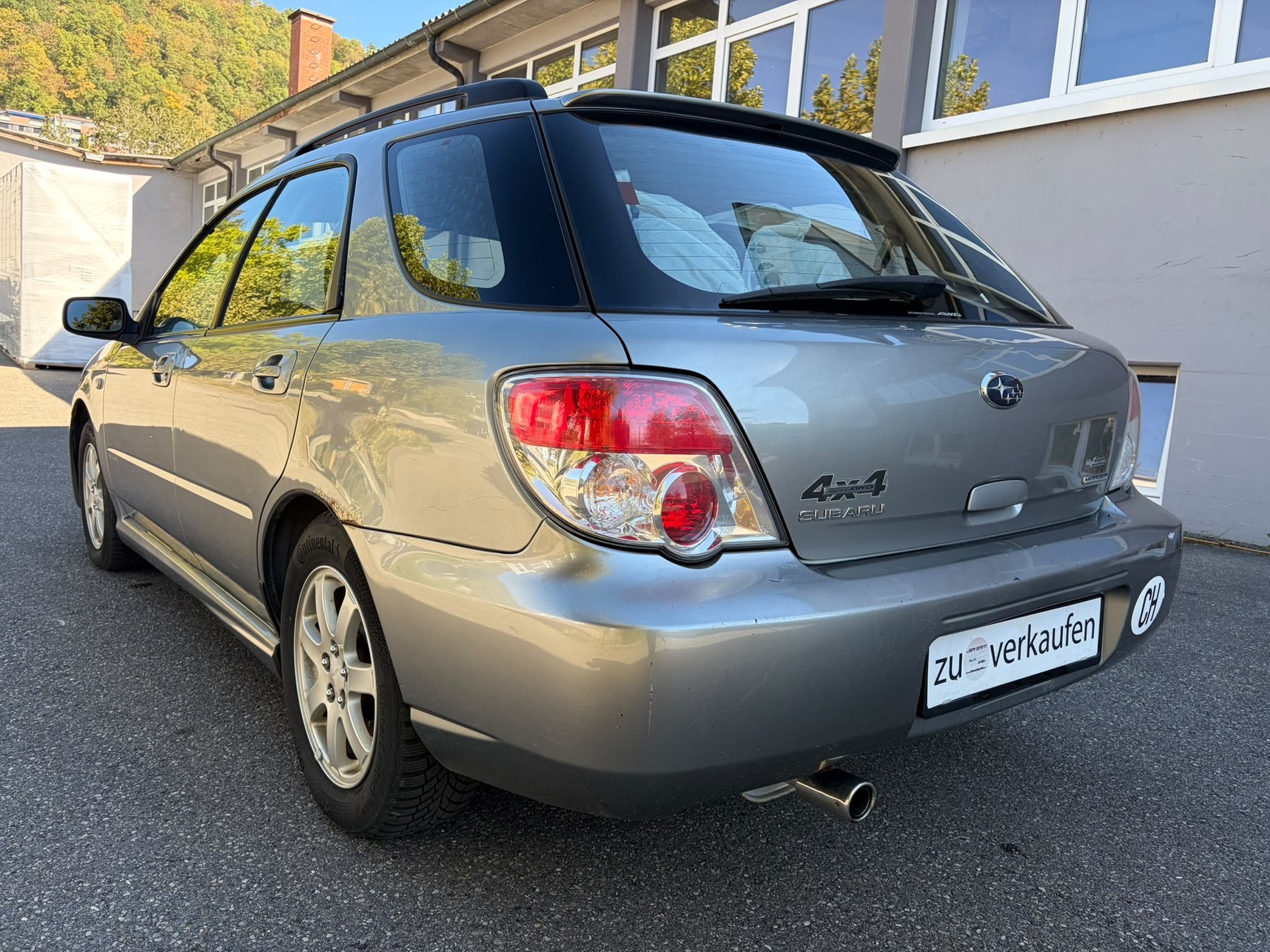 SUBARU Impreza 1.5R Swiss De Luxe Automatic-image-5