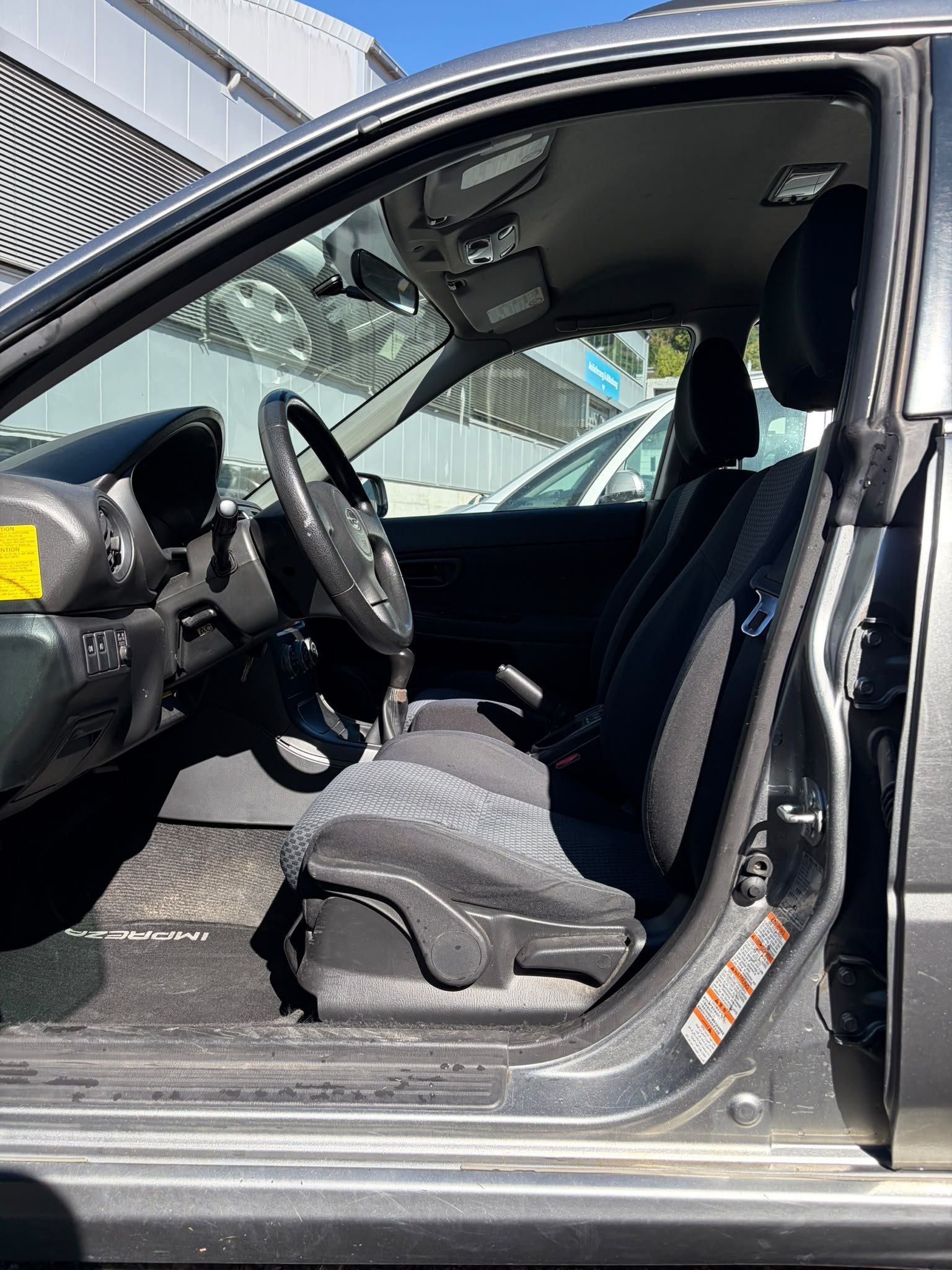 SUBARU Impreza 1.5R Swiss De Luxe Automatic-image-6