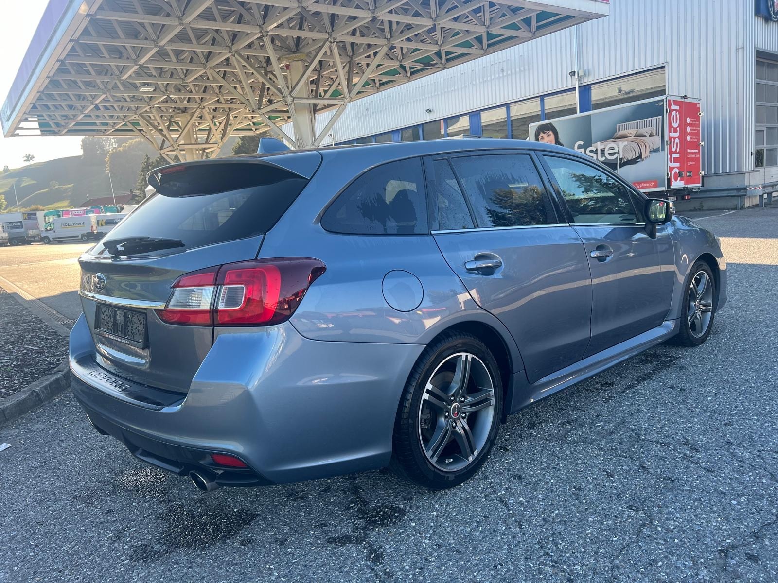 SUBARU Levorg 1.6DIT Advantage AWD Lineartronic-image-5