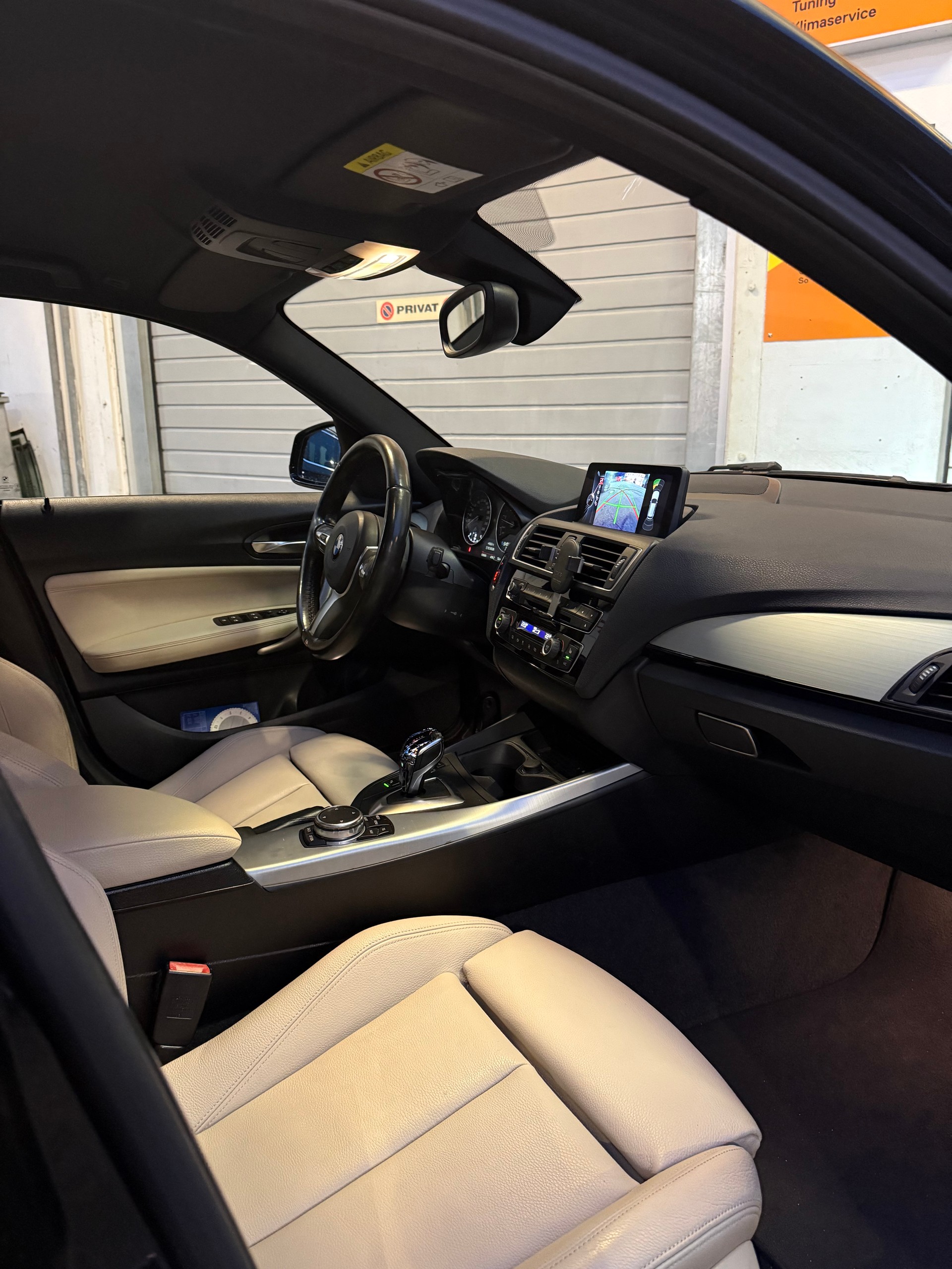 BMW 120i M Sport Steptronic-image-4