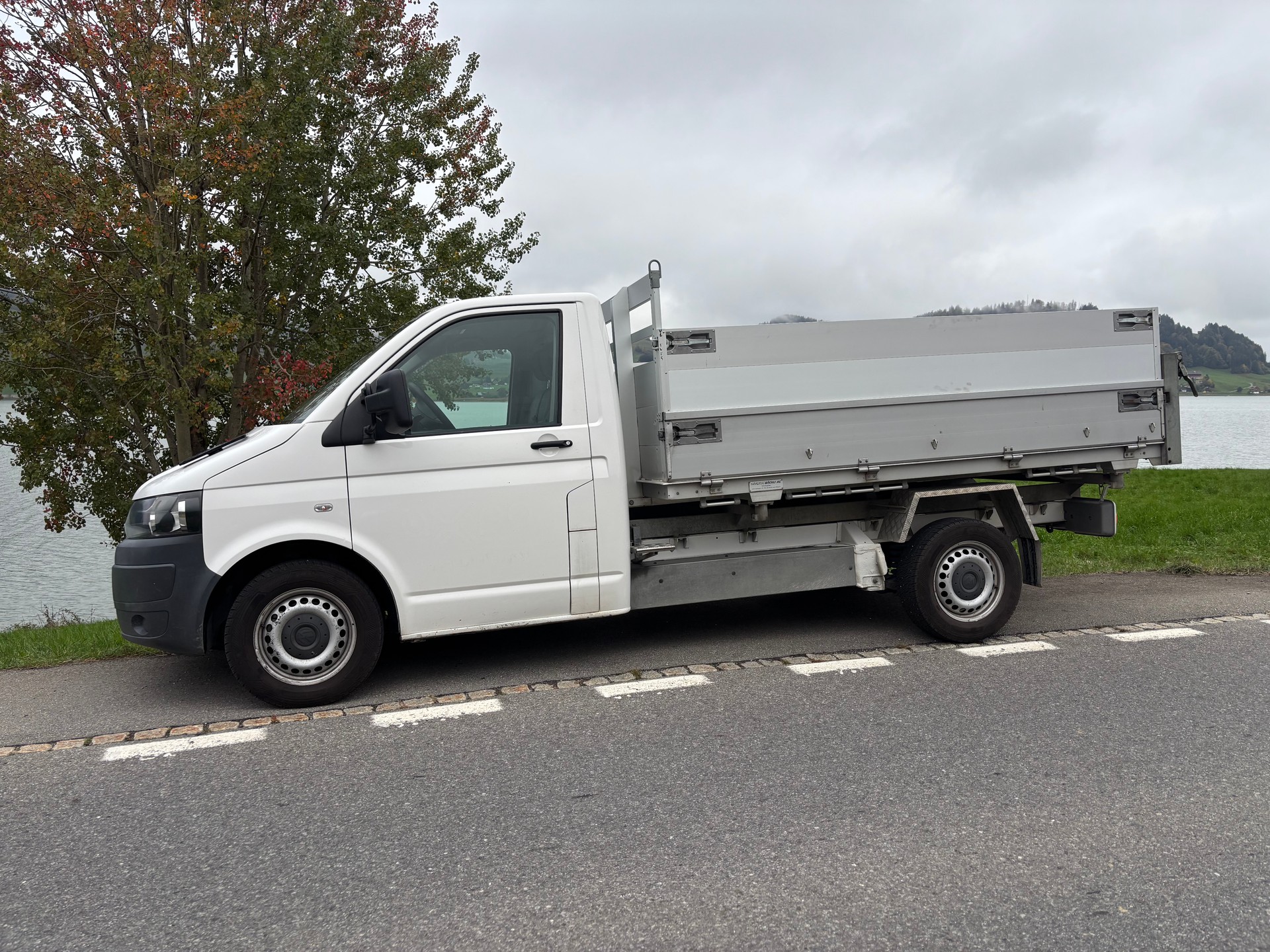 VW T5 2.0 TDI 4Motion-image-1