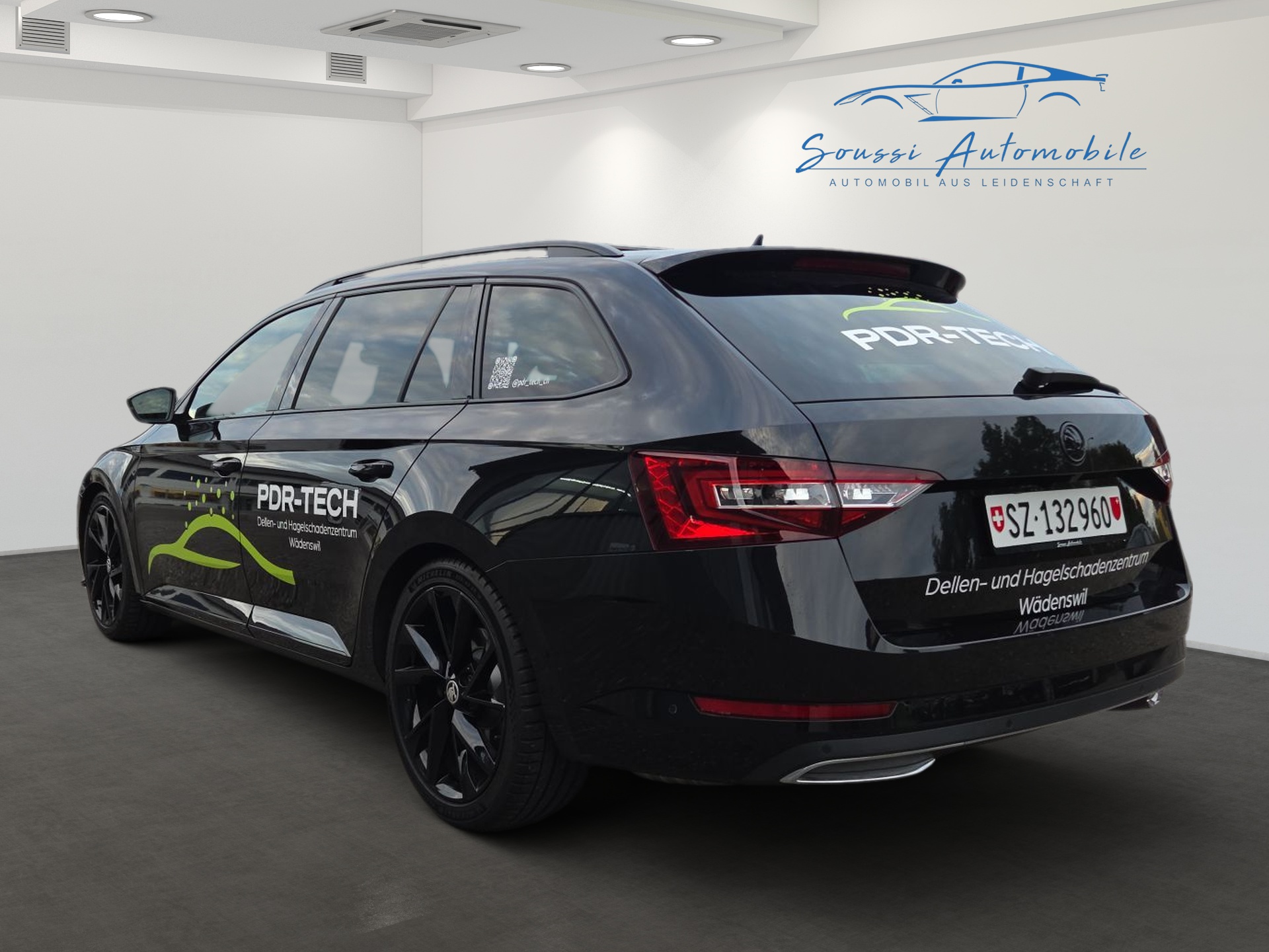 SKODA Superb Combi 2.0 TDi SportLine+ 4x4 DSG-showroom-element-3