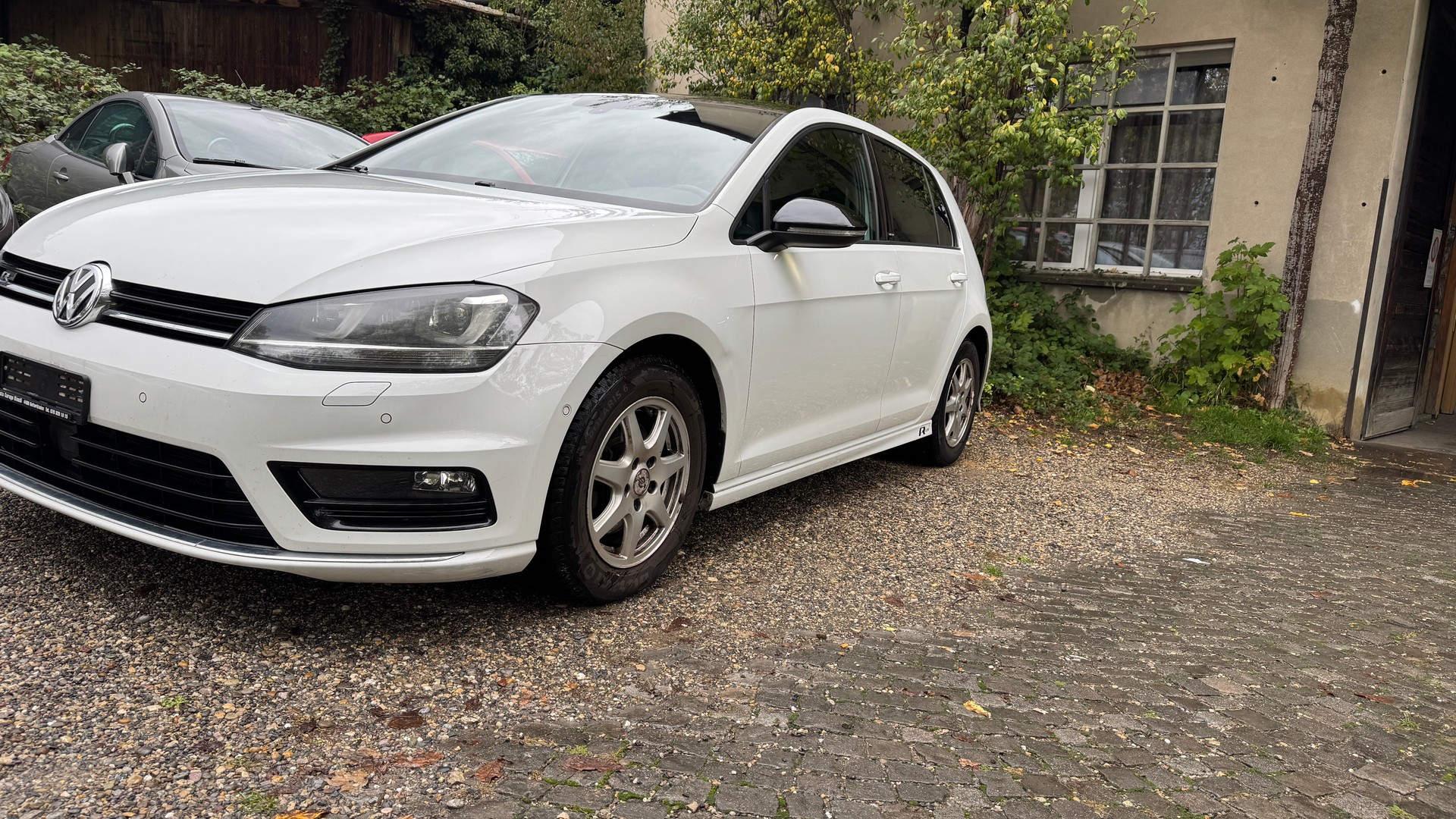 VW Golf 1.4 TSI Lounge RLine-image-13