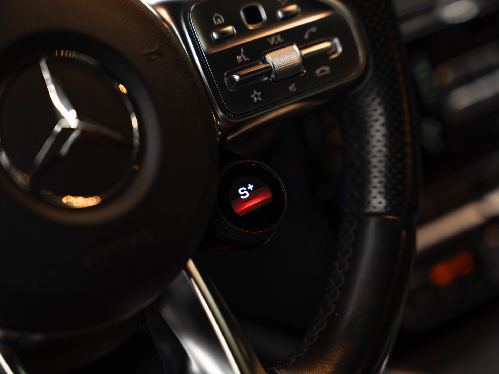 MERCEDES-BENZ G 63 AMG Speedshift Plus G-Tronic-image-24