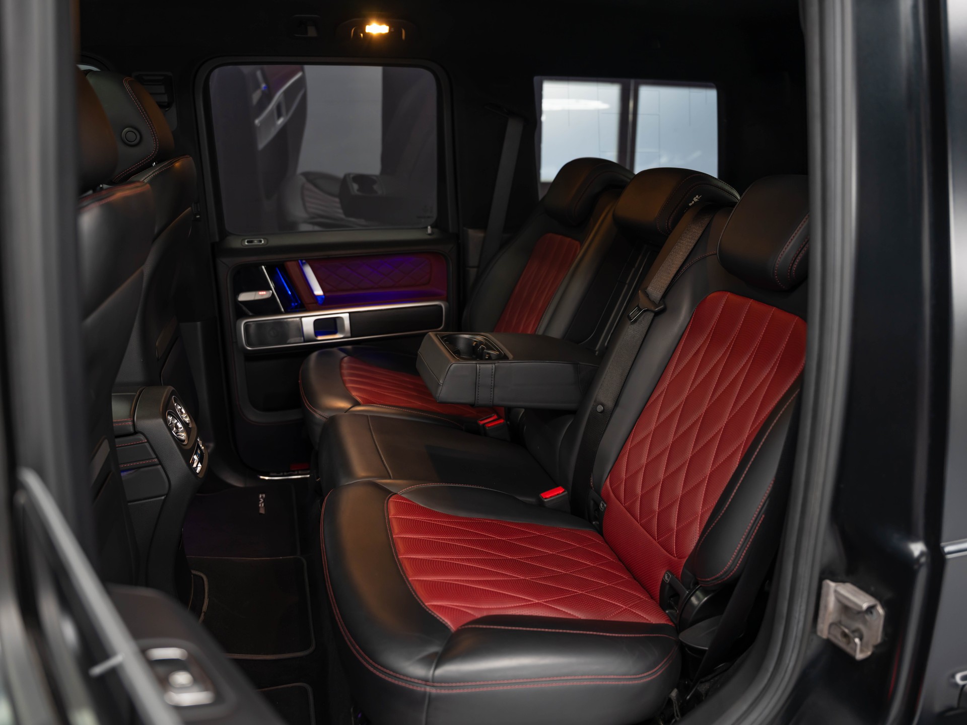 MERCEDES-BENZ G 63 AMG Speedshift Plus G-Tronic-image-19