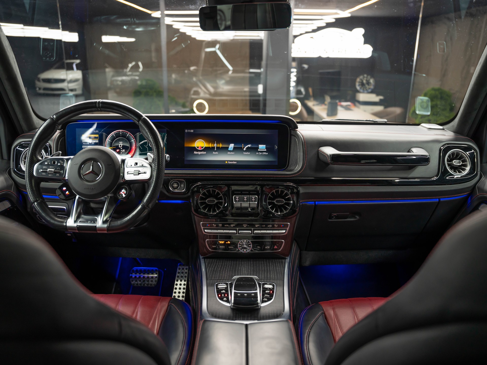 MERCEDES-BENZ G 63 AMG Speedshift Plus G-Tronic-image-16
