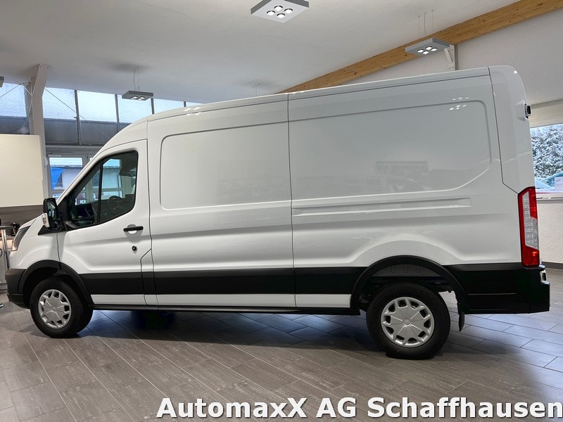 FORD E-Transit Van 350 L3H2 67kWh Trend-image-2