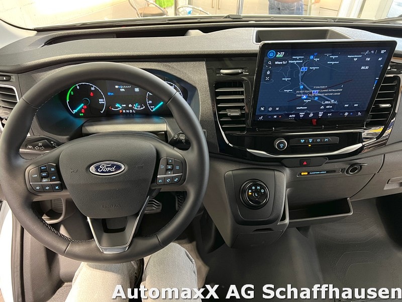 FORD E-Transit Van 350 L3H2 67kWh Trend-image-12