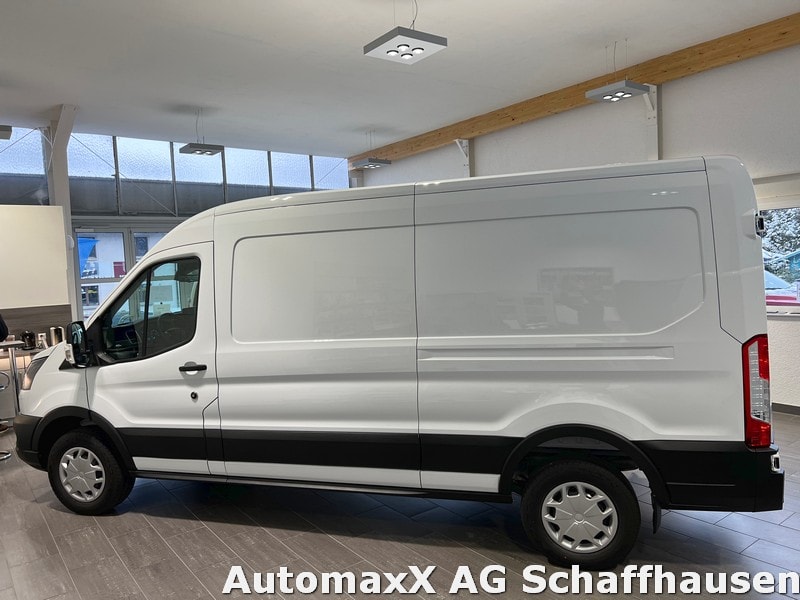 FORD E-Transit Van 350 L3H2 67kWh Trend-image-3