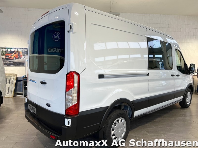 FORD E-Transit Van 350 L3H2 67kWh Trend-image-7