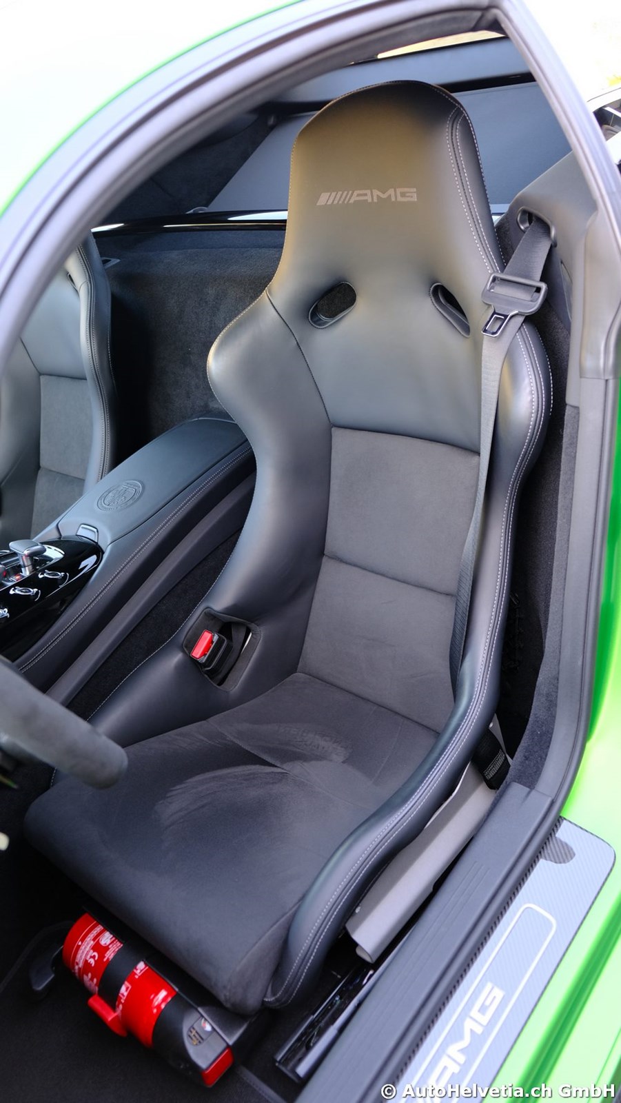 MERCEDES-BENZ AMG GT R Speedshift DCT-image-12
