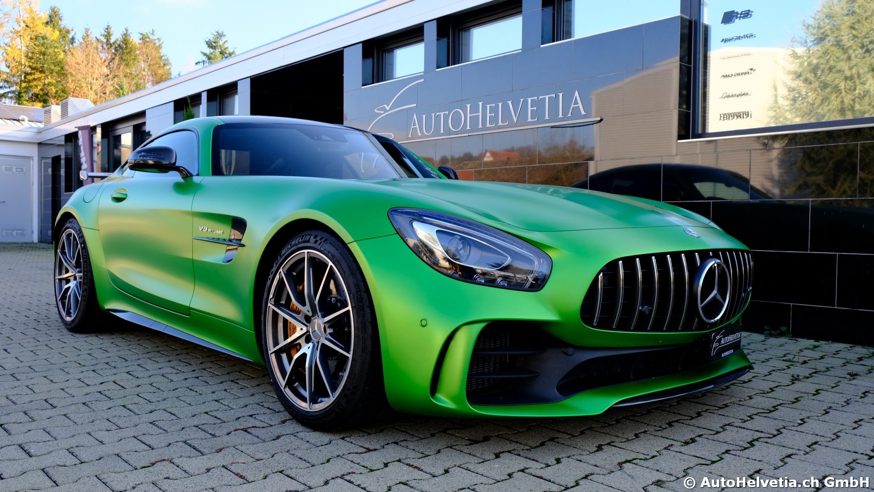 MERCEDES-BENZ AMG GT R Speedshift DCT-image-1