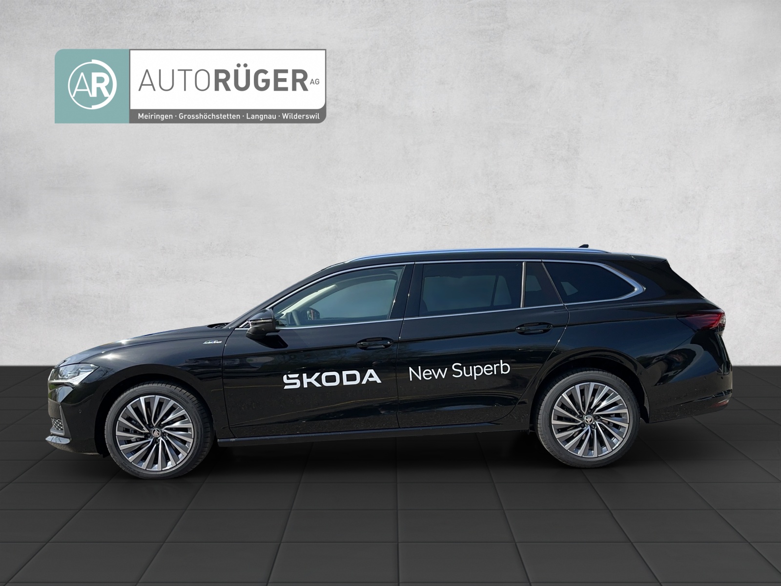 SKODA Superb Combi 2.0 TDi L&K 4x4 DSG-image-2