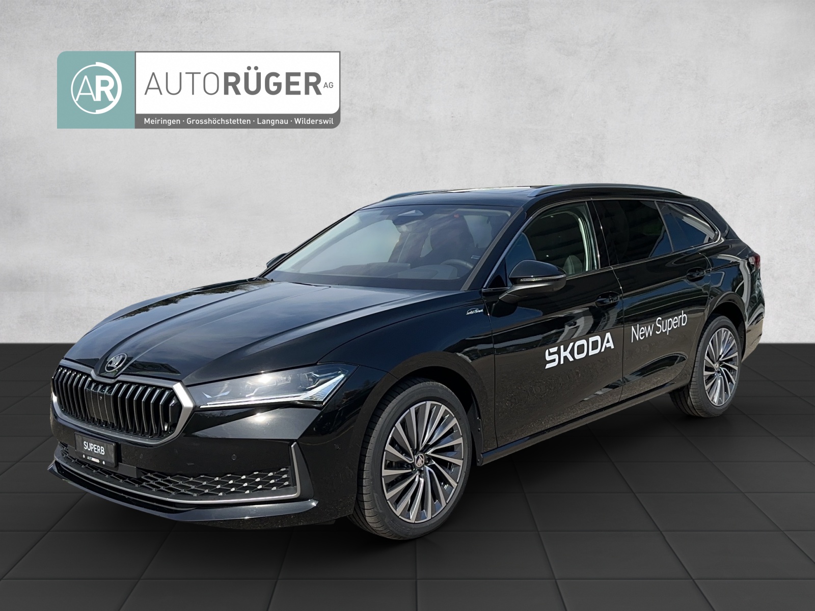 SKODA Superb Combi 2.0 TDi L&K 4x4 DSG-image-0