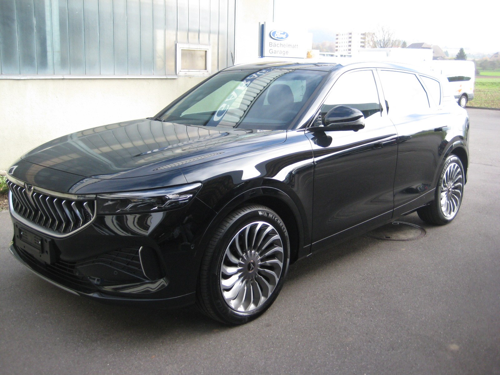 Car photo