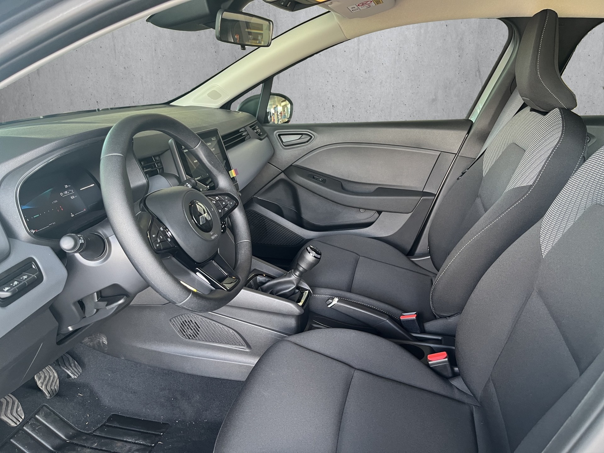 MITSUBISHI COLT 1.0 Inform-image-6