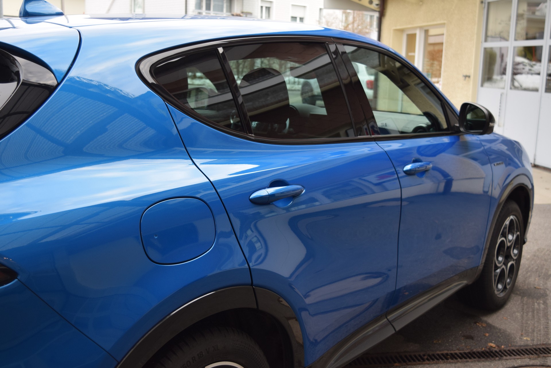 ALFA ROMEO Tonale 1.3 Plug-in-Hybrid Q4 Veloce-image-7