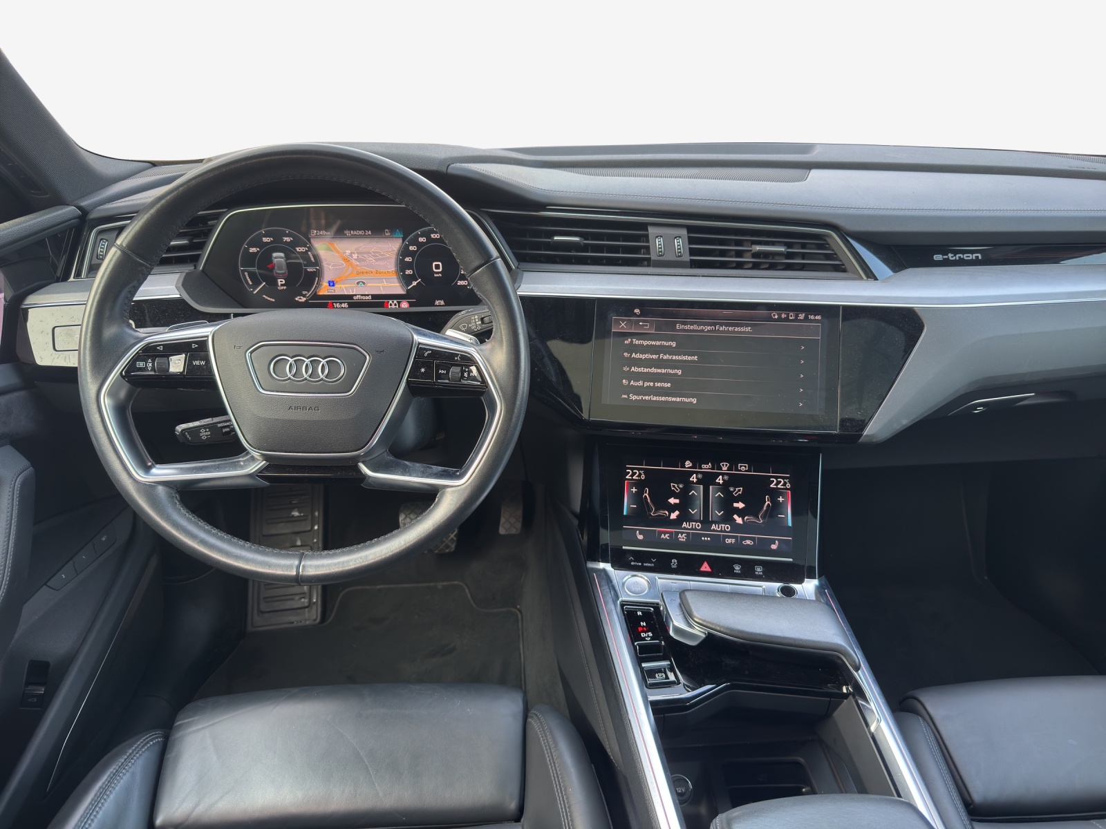 AUDI e-tron 55 Advanced quattro-image-6