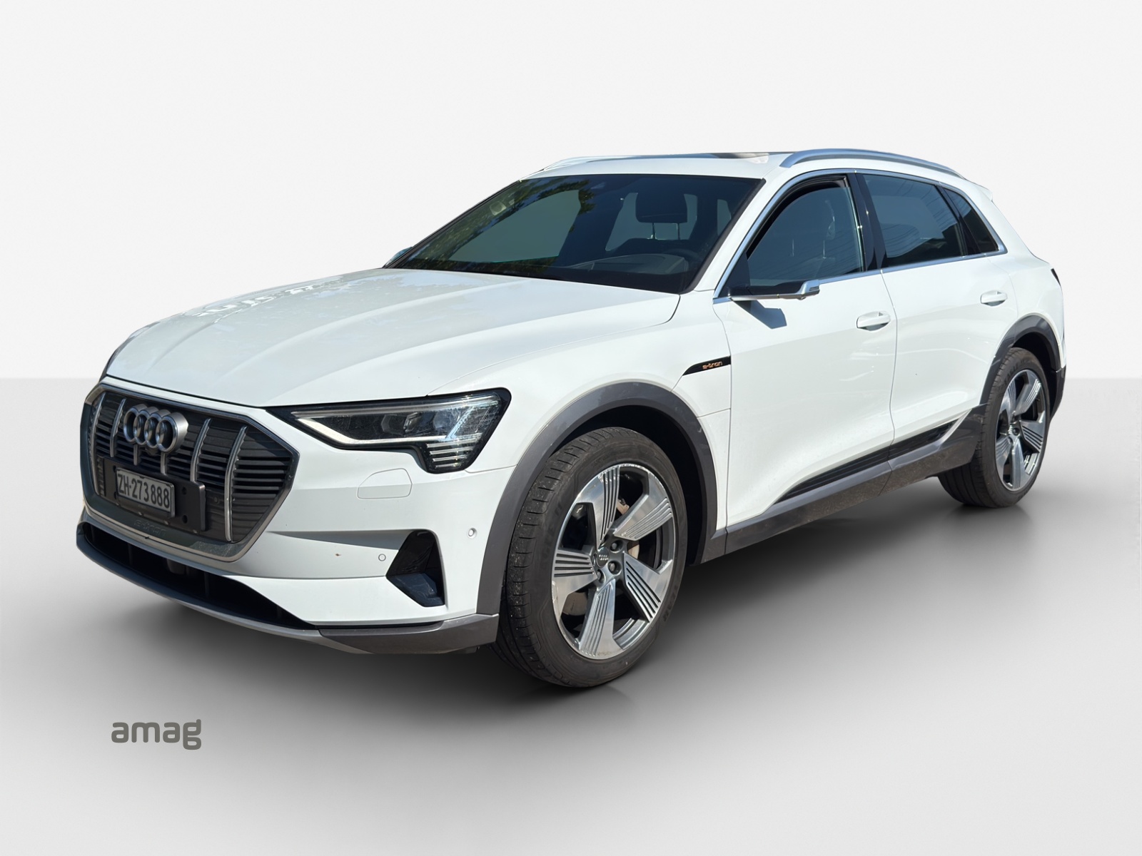 AUDI e-tron 55 Advanced quattro-image-0