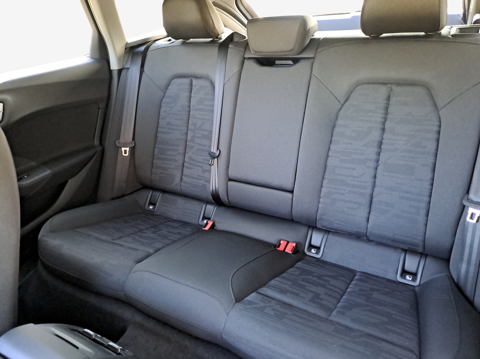 AUDI A5 Avant TDI quattro 150 kW Attraction S tronic-image-11