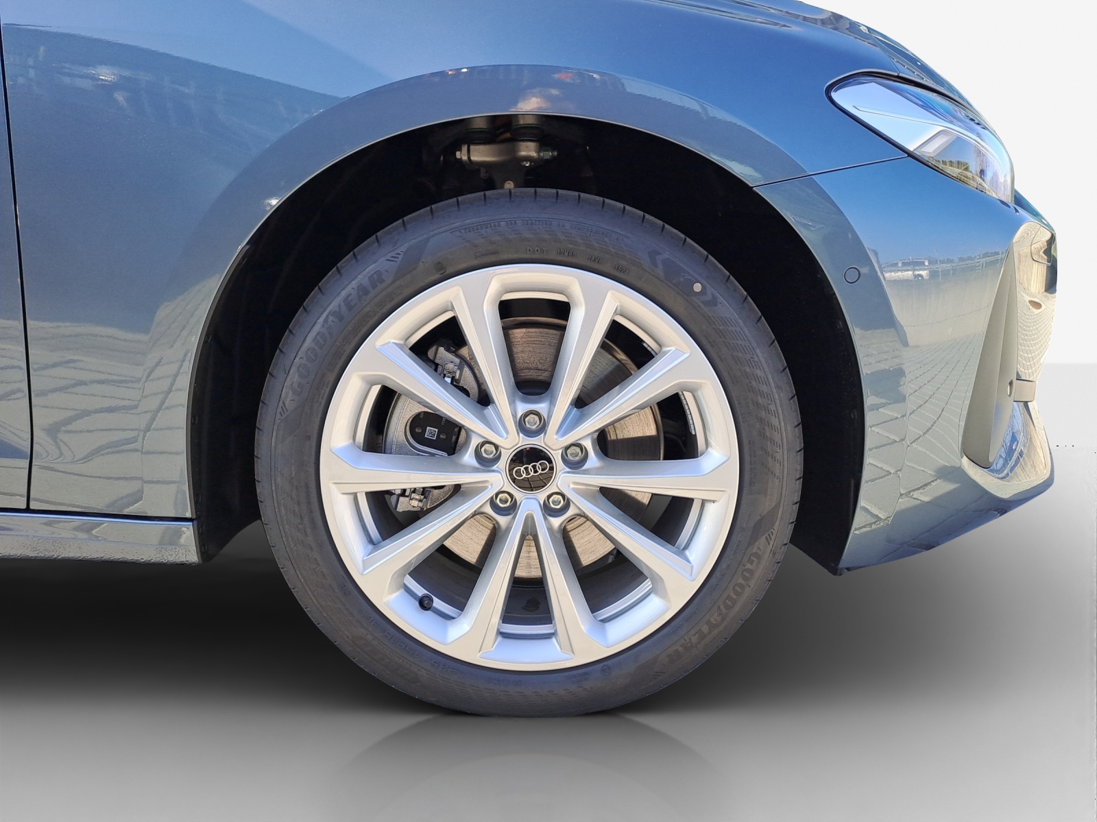 AUDI A5 Avant TDI quattro 150 kW Attraction S tronic-image-15