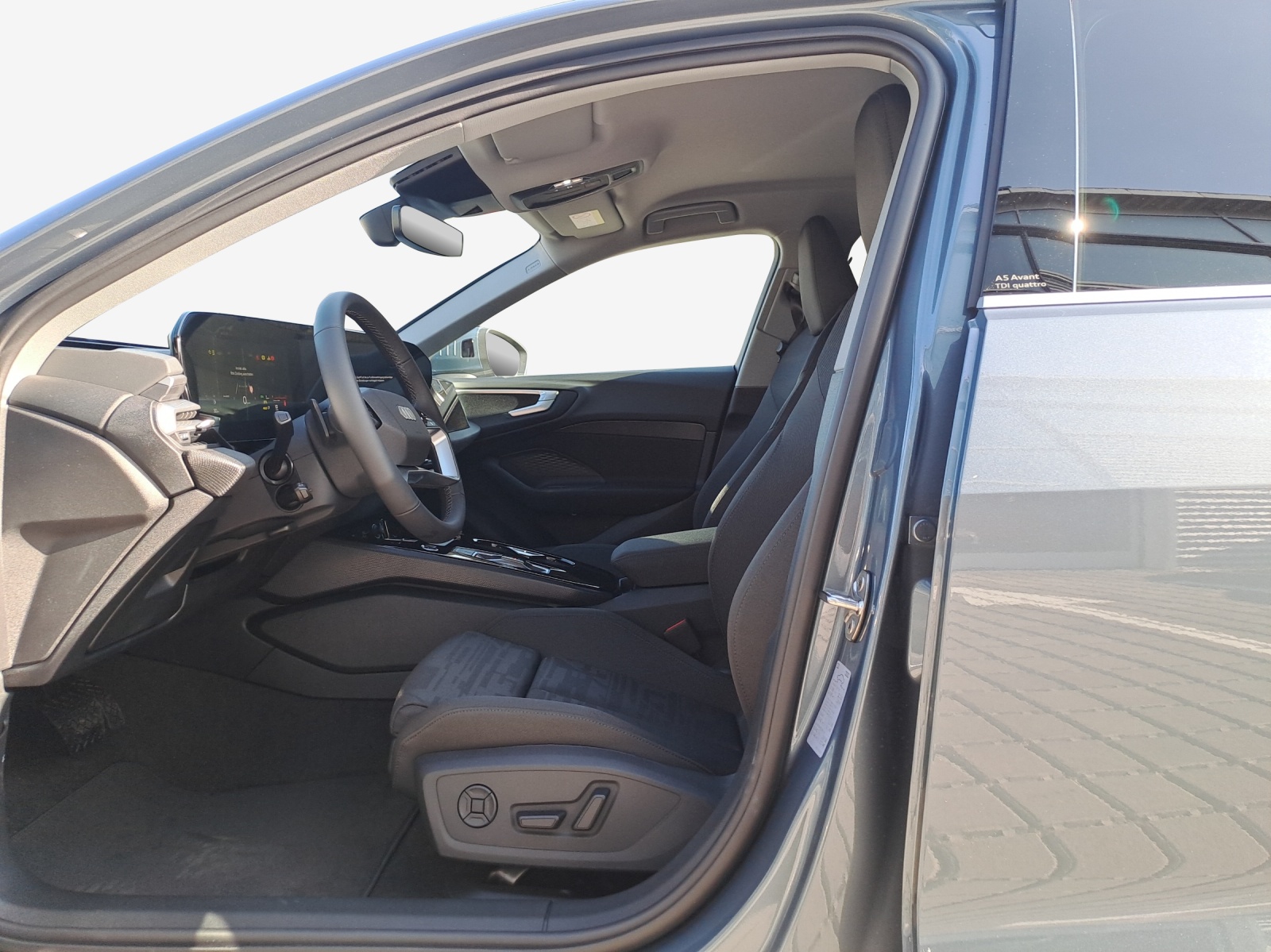 AUDI A5 Avant TDI quattro 150 kW Attraction S tronic-image-7