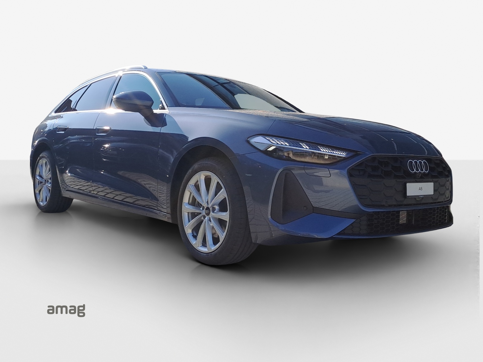 AUDI A5 Avant TDI quattro 150 kW Attraction S tronic-image-5
