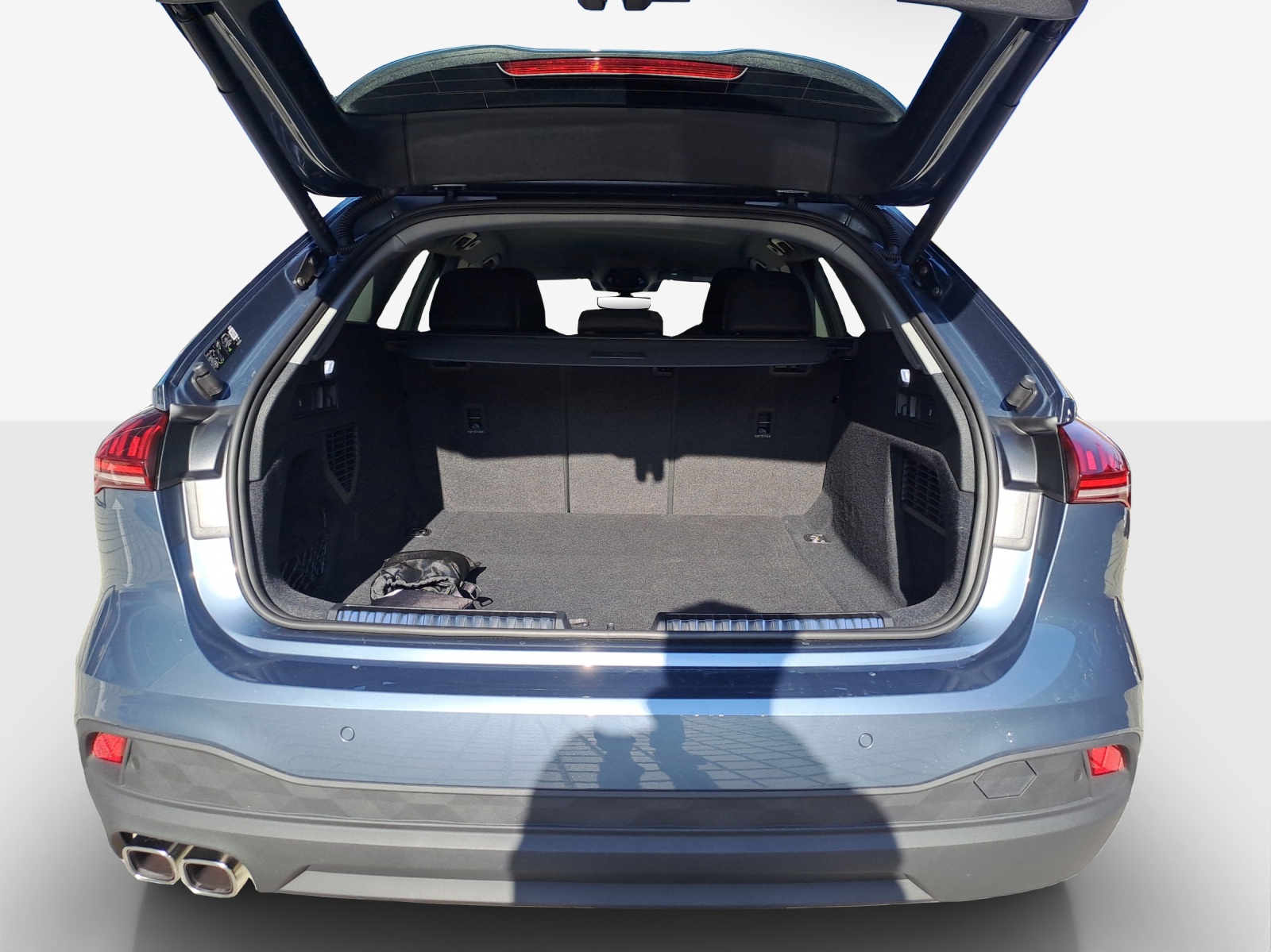 AUDI A5 Avant TDI quattro 150 kW Attraction S tronic-image-12
