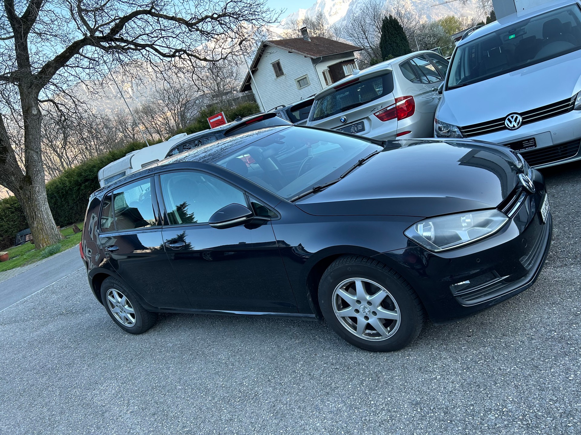 VW Golf 1.6 TDI Trendline DSG-image-4