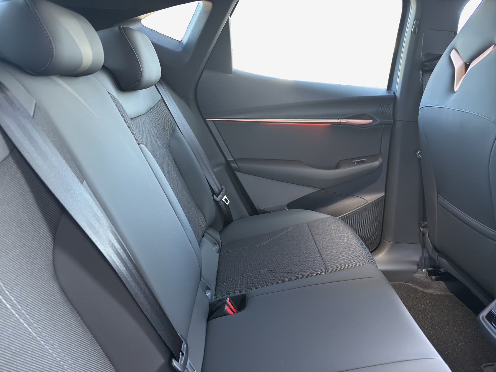 CUPRA Tavascan Type 8 77 kWh VZ-image-10
