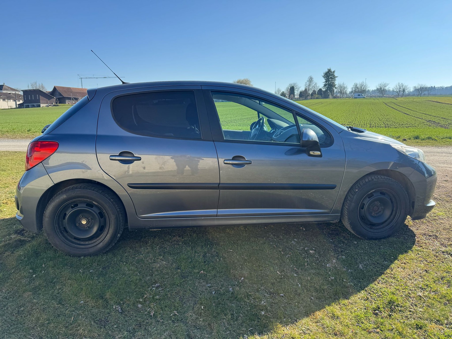 PEUGEOT 207 1.6 16V XS-image-3