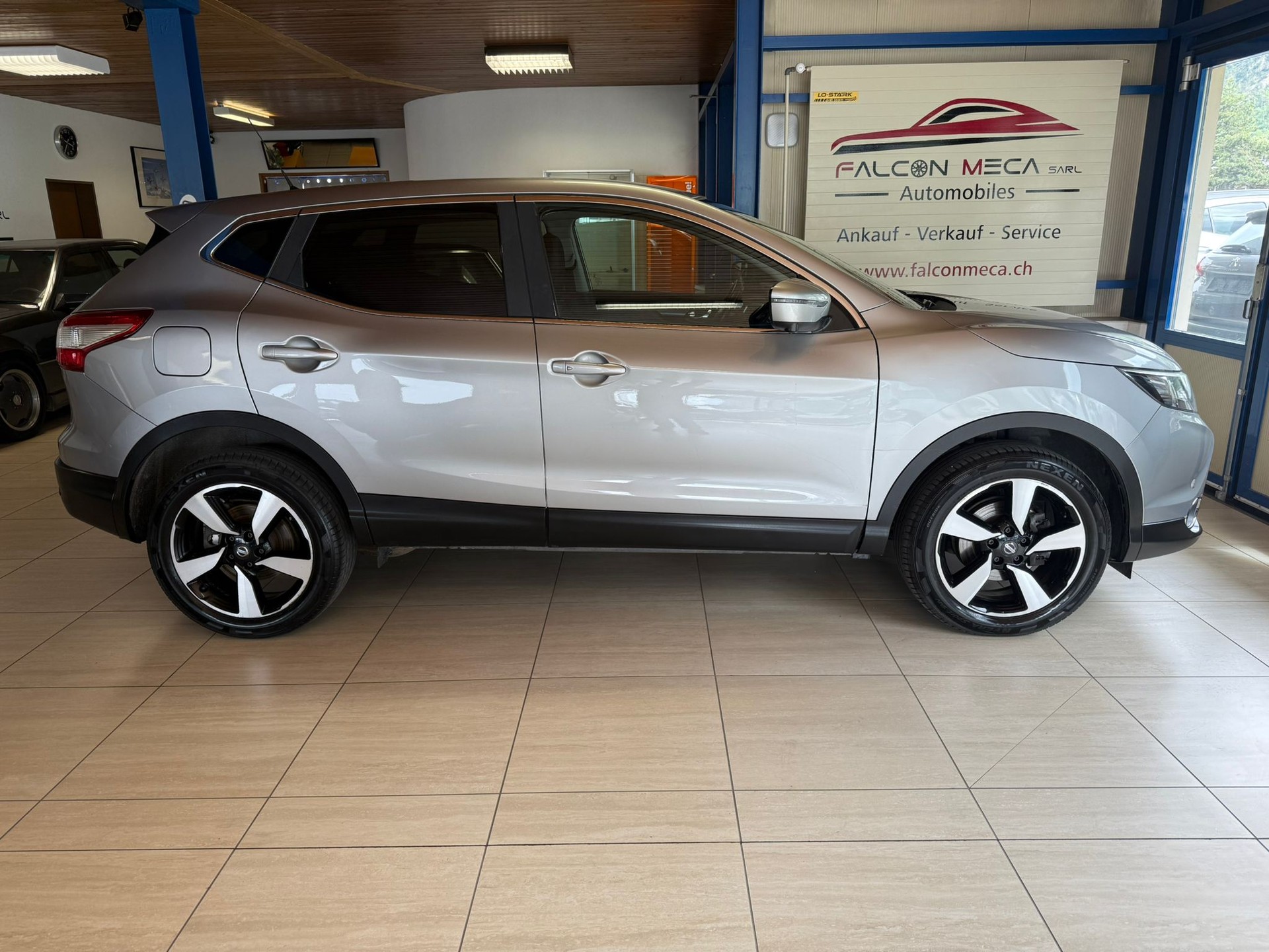 NISSAN Qashqai 1.6 dCi 360 4x4-image-7