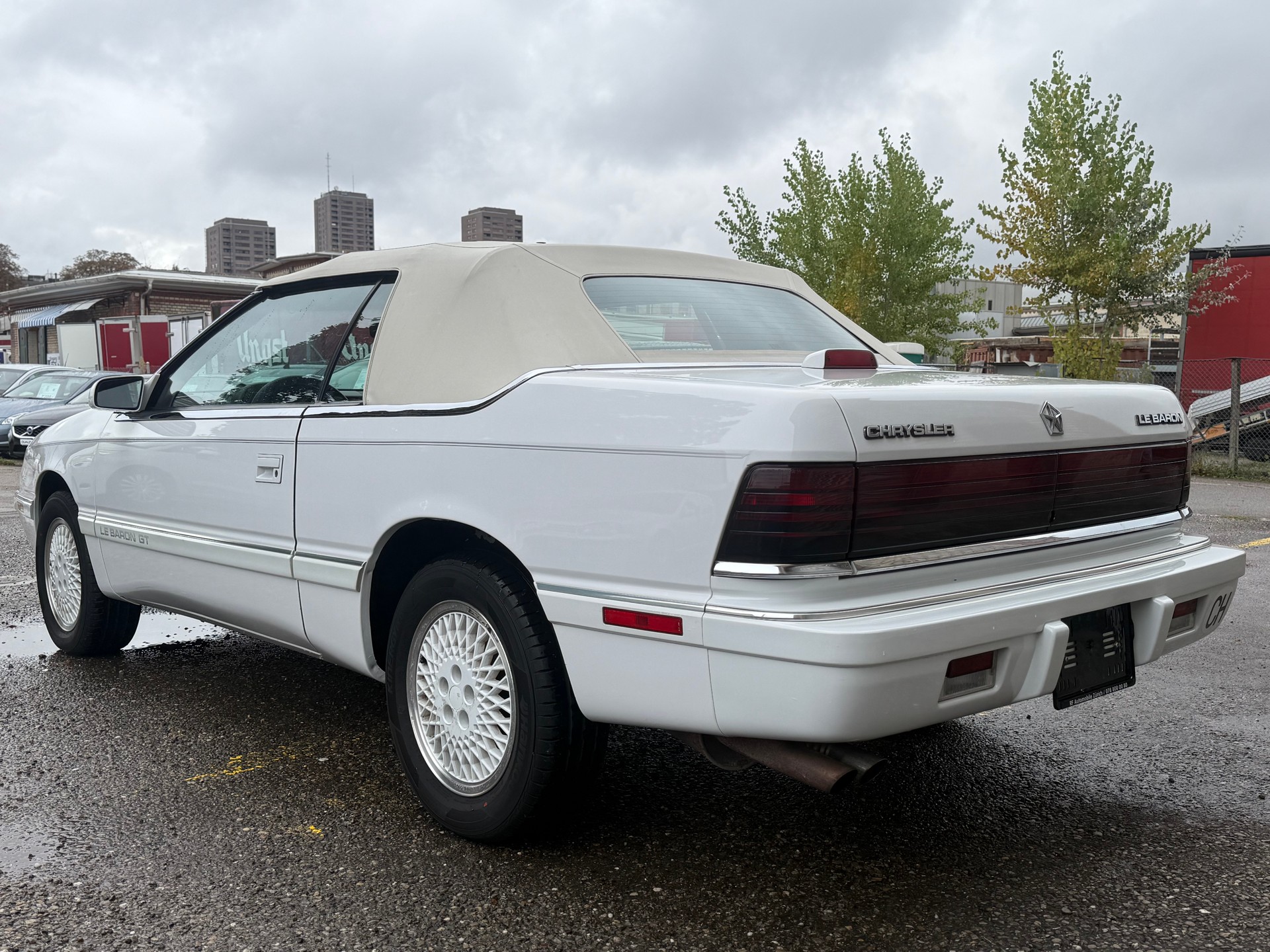 CHRYSLER Le Baron 3.0 GT-image-15