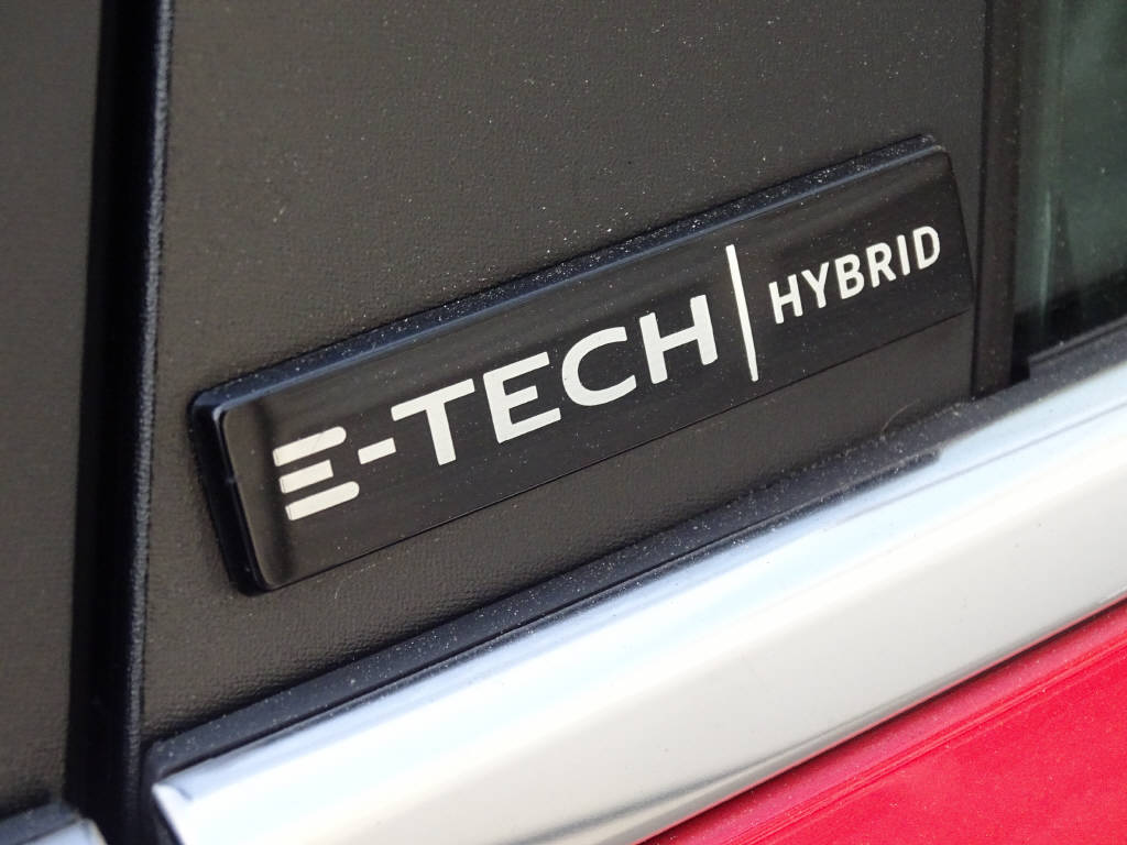 RENAULT Clio 1.6 E-Tech Intens-image-2