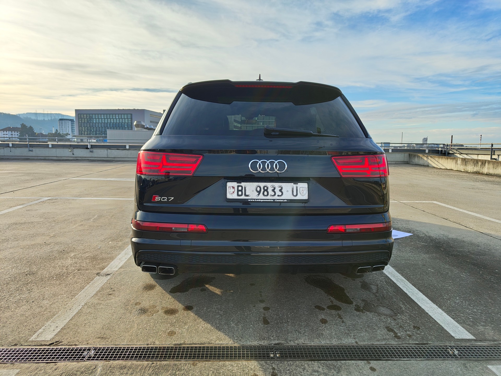 AUDI SQ7 4.0 TDI quattro tiptronic-image-3